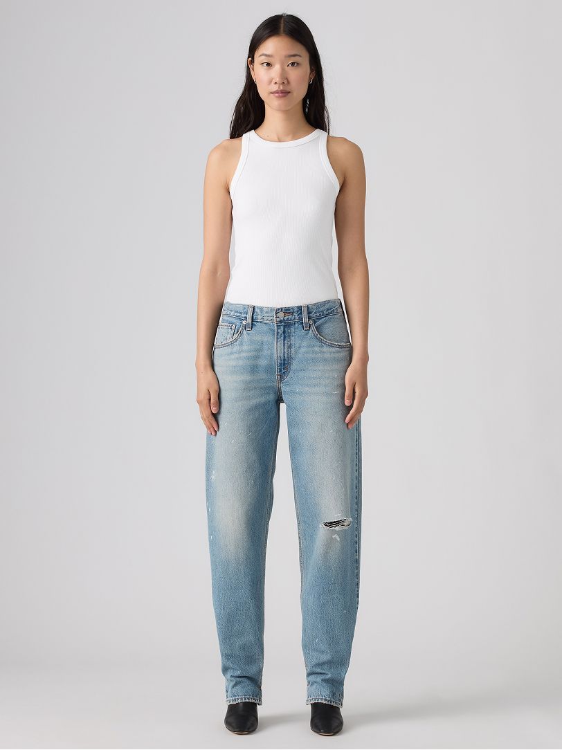 Image of model wearing Loose taper