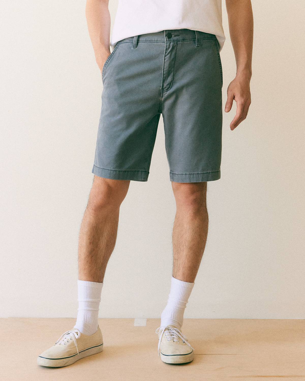 Men's Green Xx Chino Shorts | Levi's® US Men's Green Xx Chino Shorts | Levi's® US