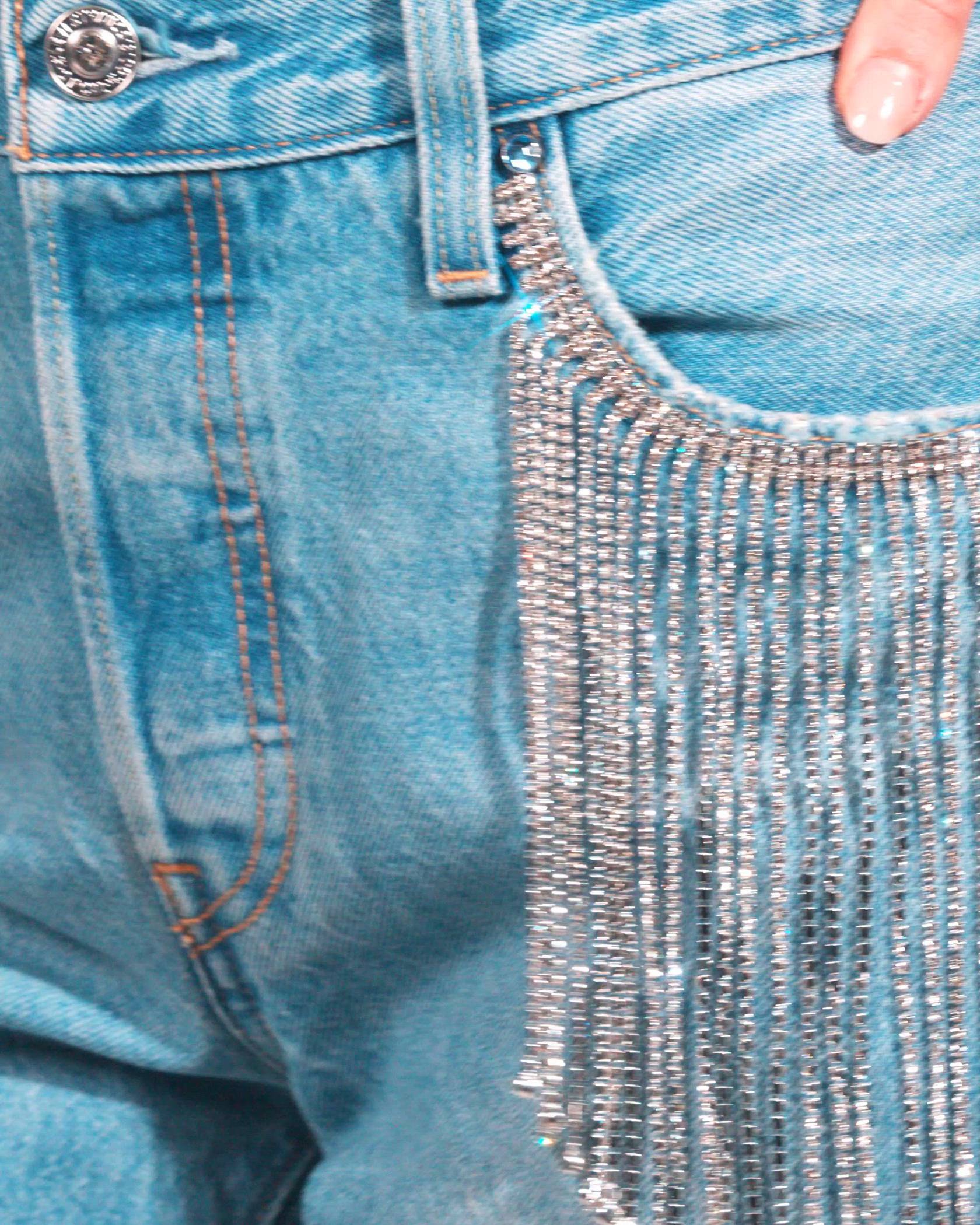 Tailor Shop - Custom Clothing, Jean Repairs & Tailoring Tailor Shop - Custom Clothing, Jean Repairs & Tailoring