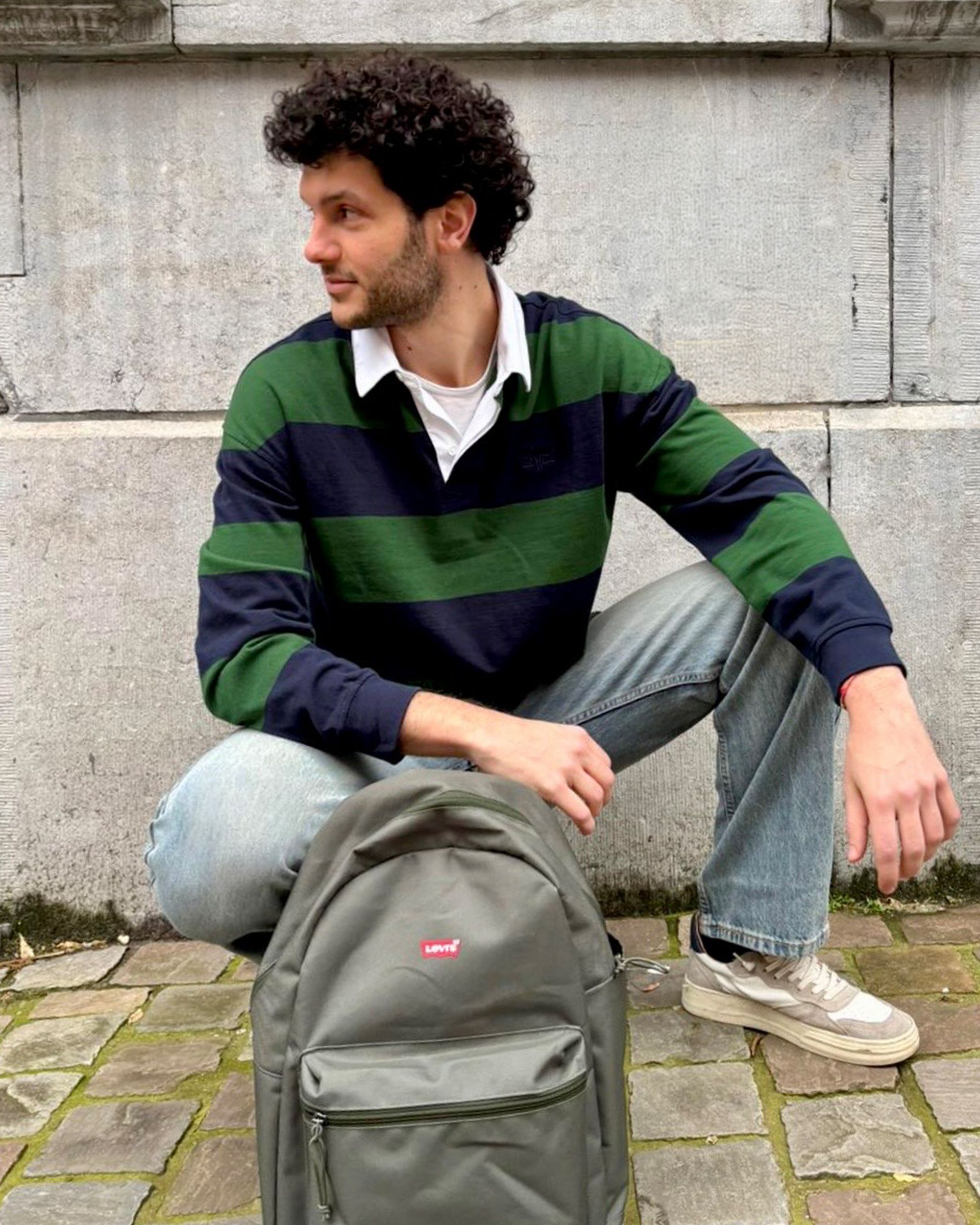 Rugby Tee + 565 Loose Straight Jeans