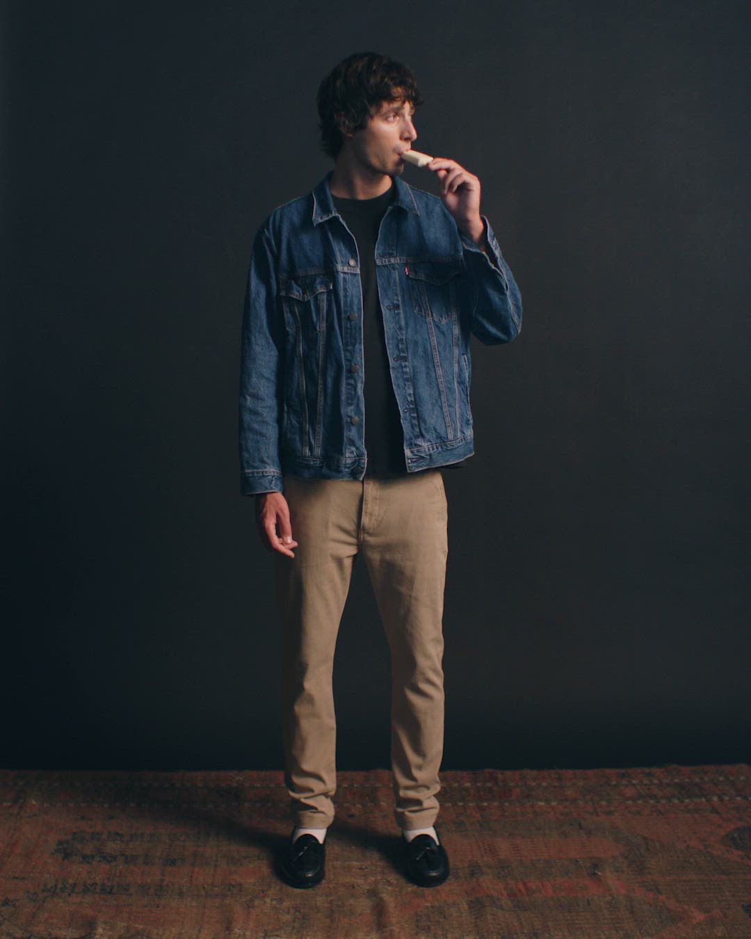 Video of Model wearing XX Chino Baggy 