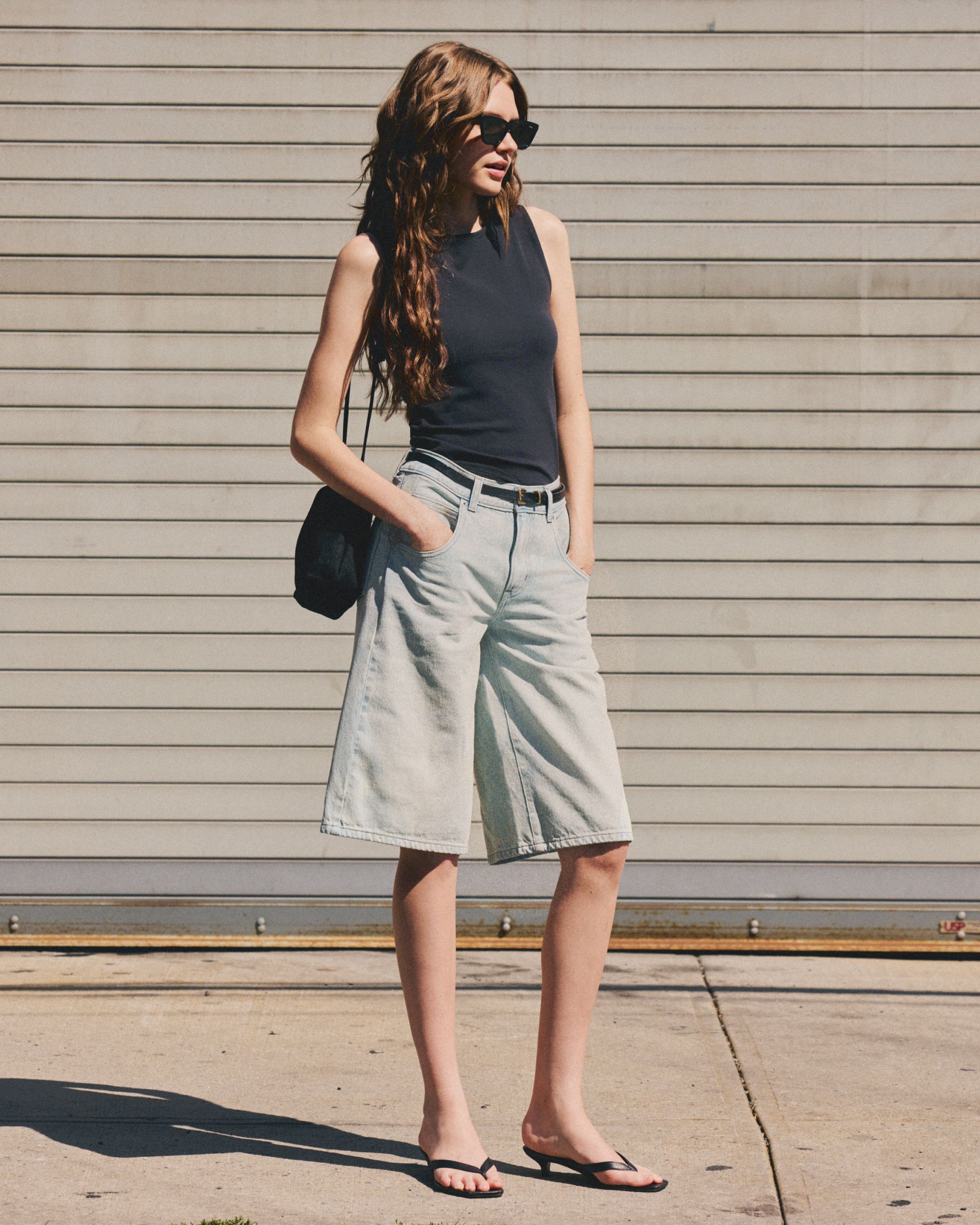 Video of models in feminine styles