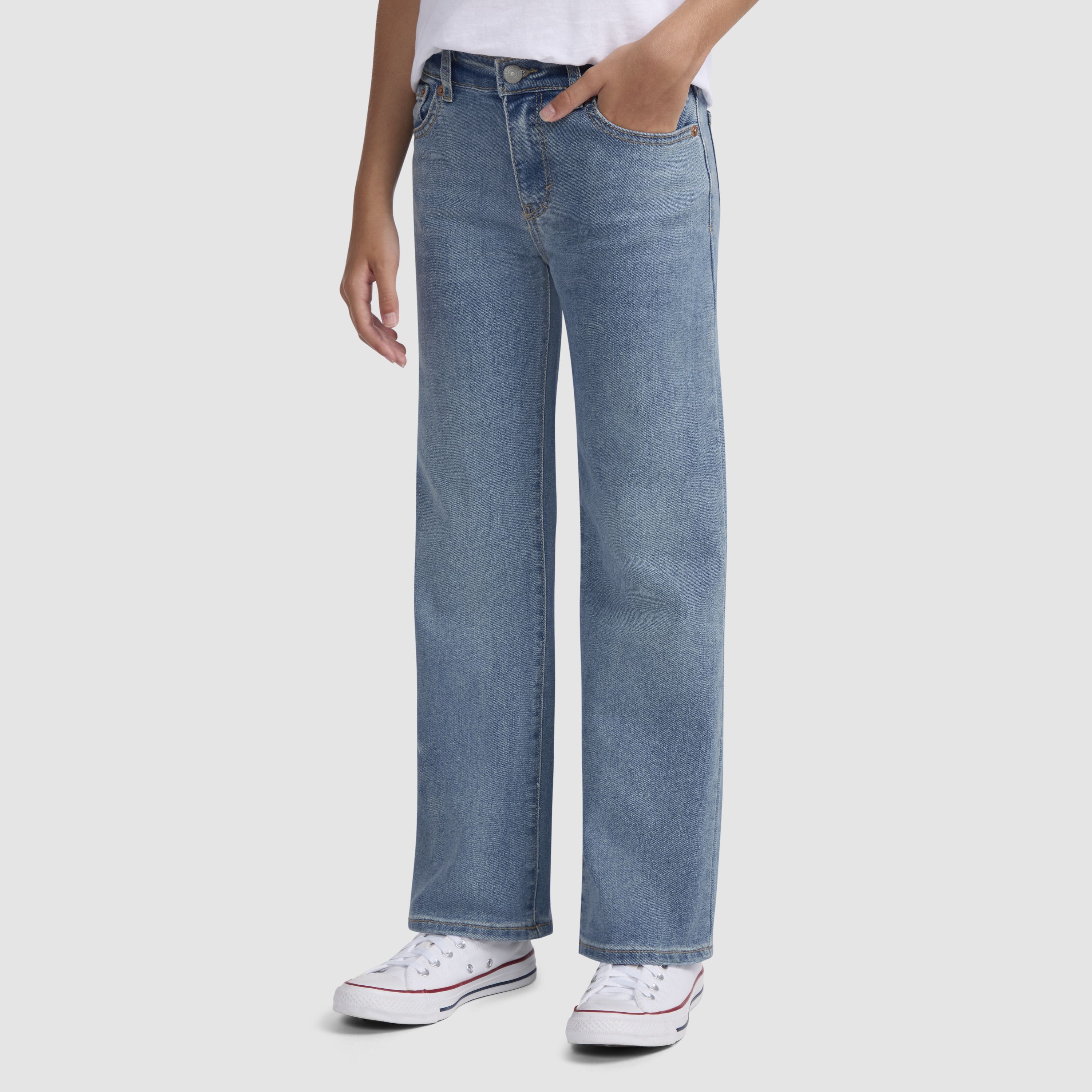 Wide Leg Jeans 2