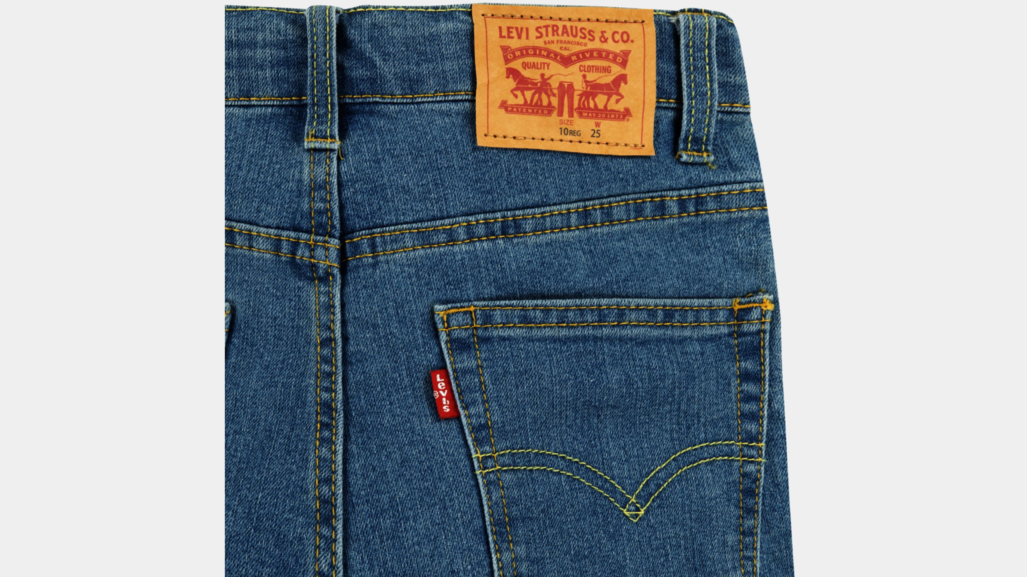 Slim Fit Classic Shorts 4