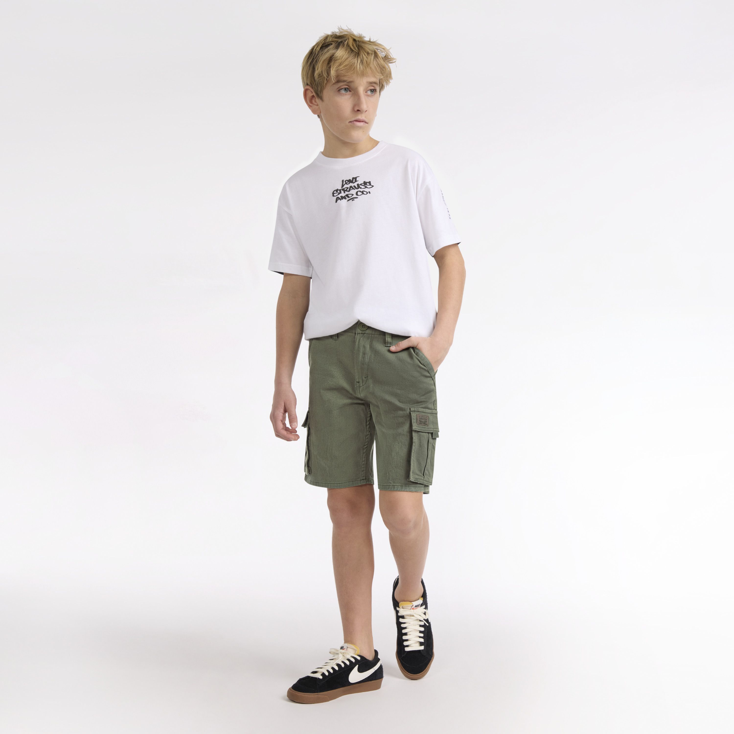 Traditional Cargo Shorts 4