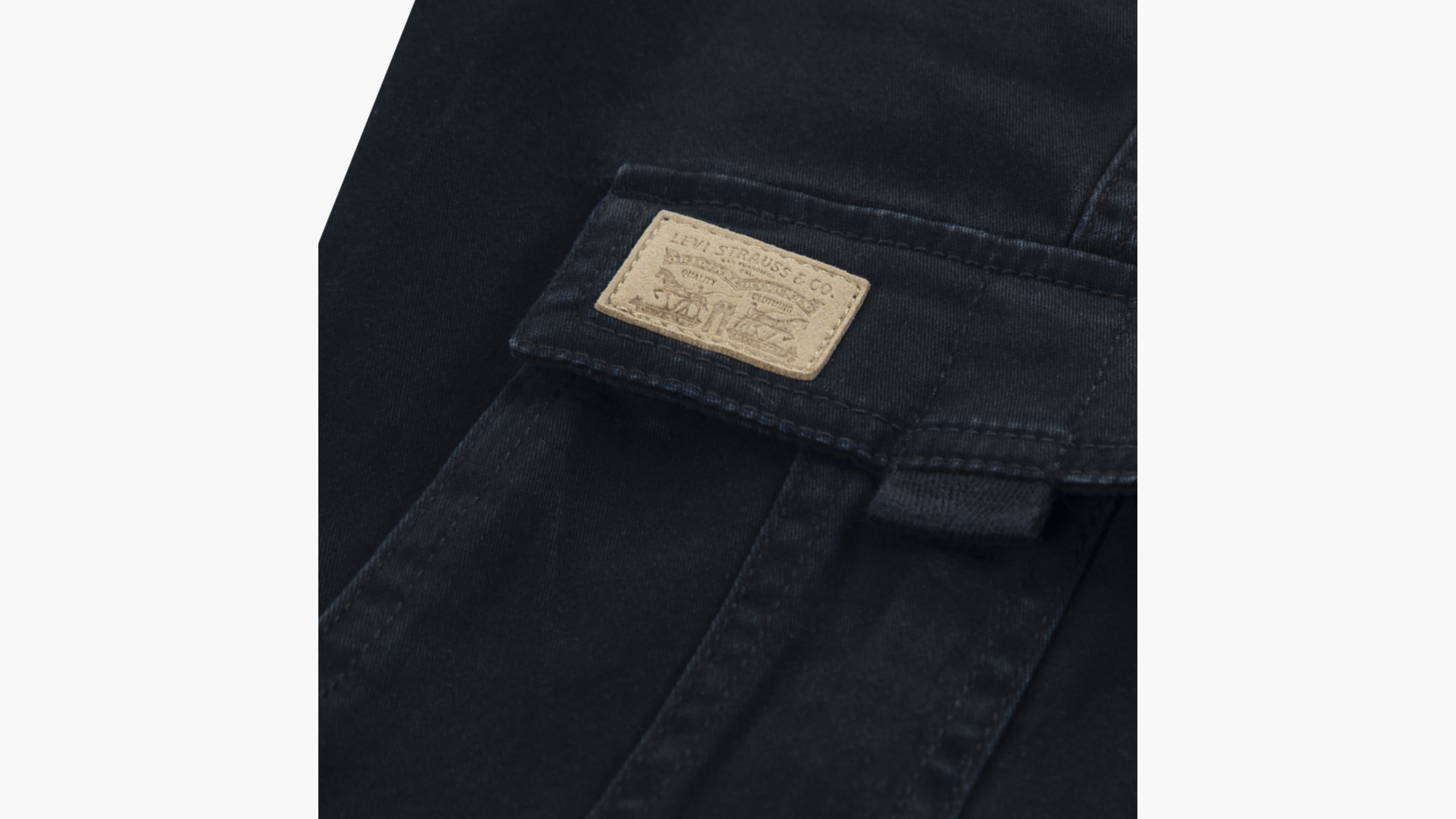 Traditional Cargo Shorts 8