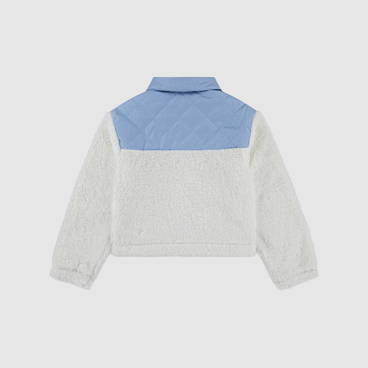 Levi's Big Pocket Sherpa Trucker Jacket In White