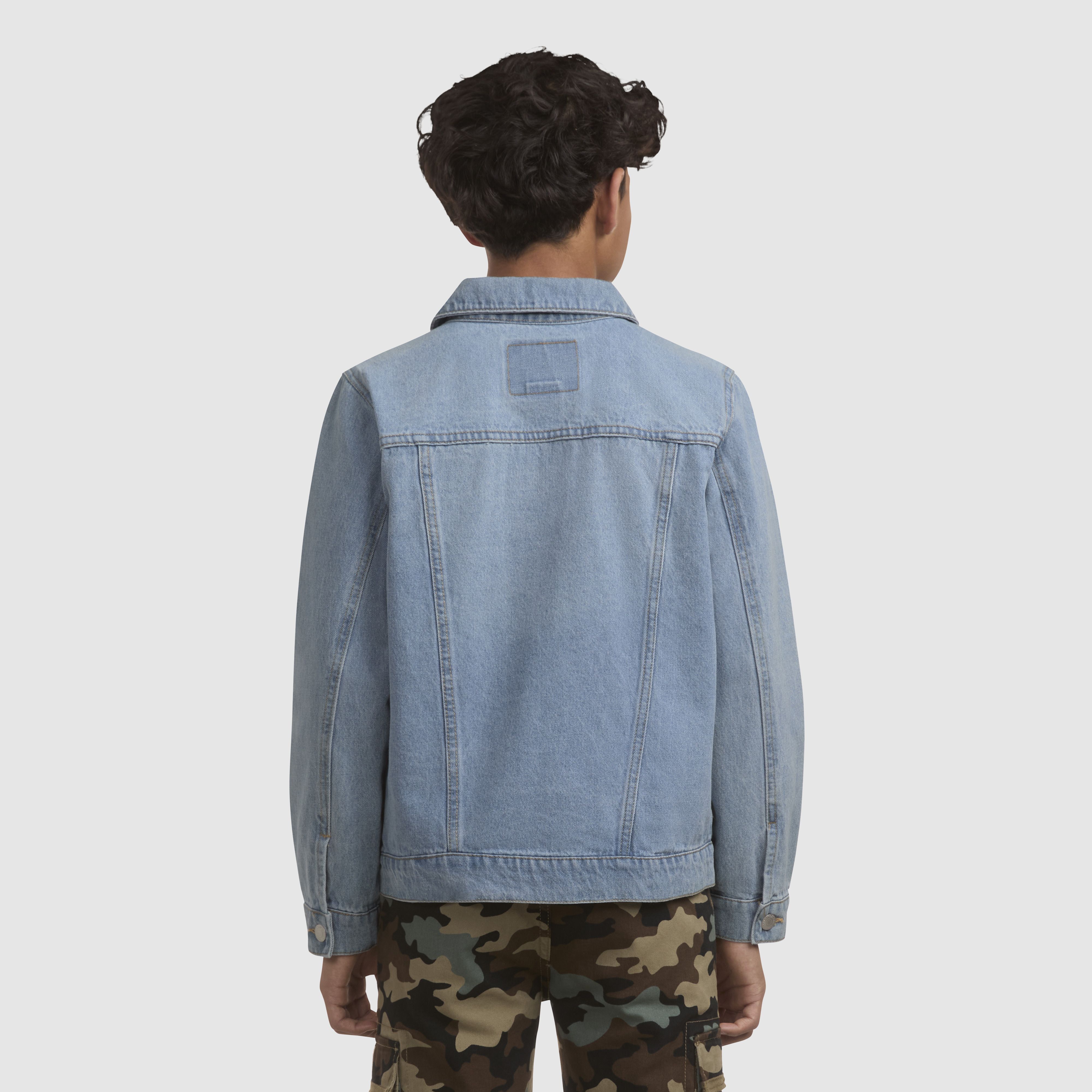 Trucker Jacket 3