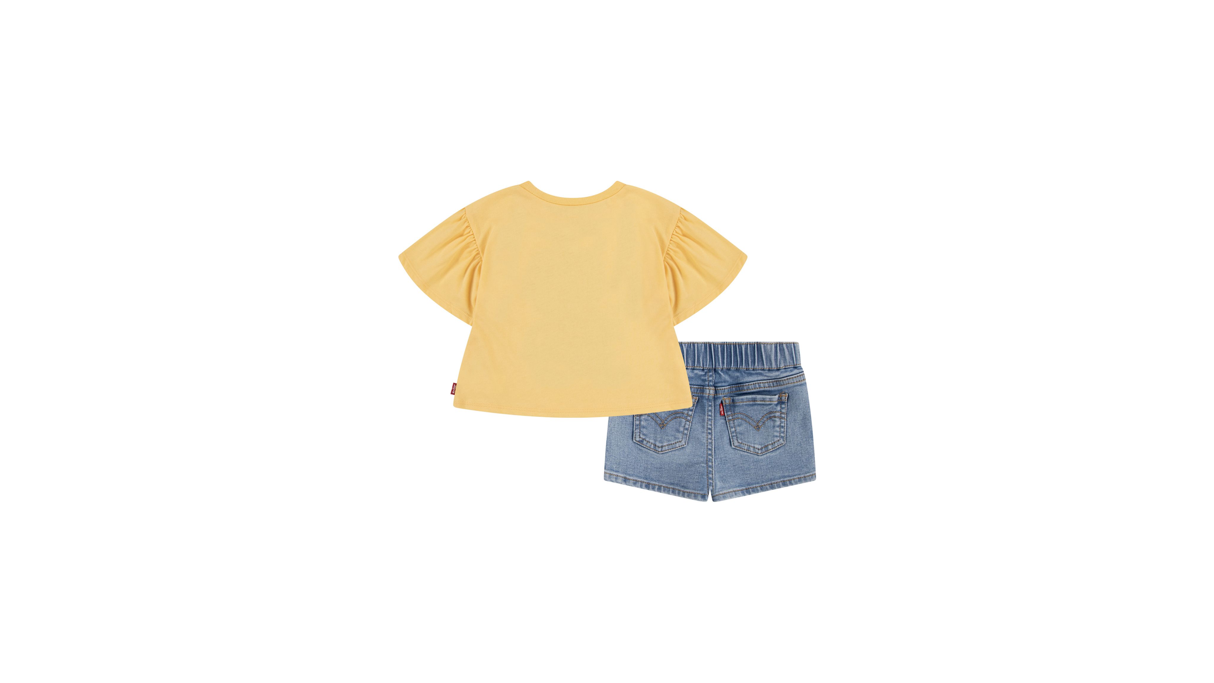 Conjunto Baby Tee y shorts 2