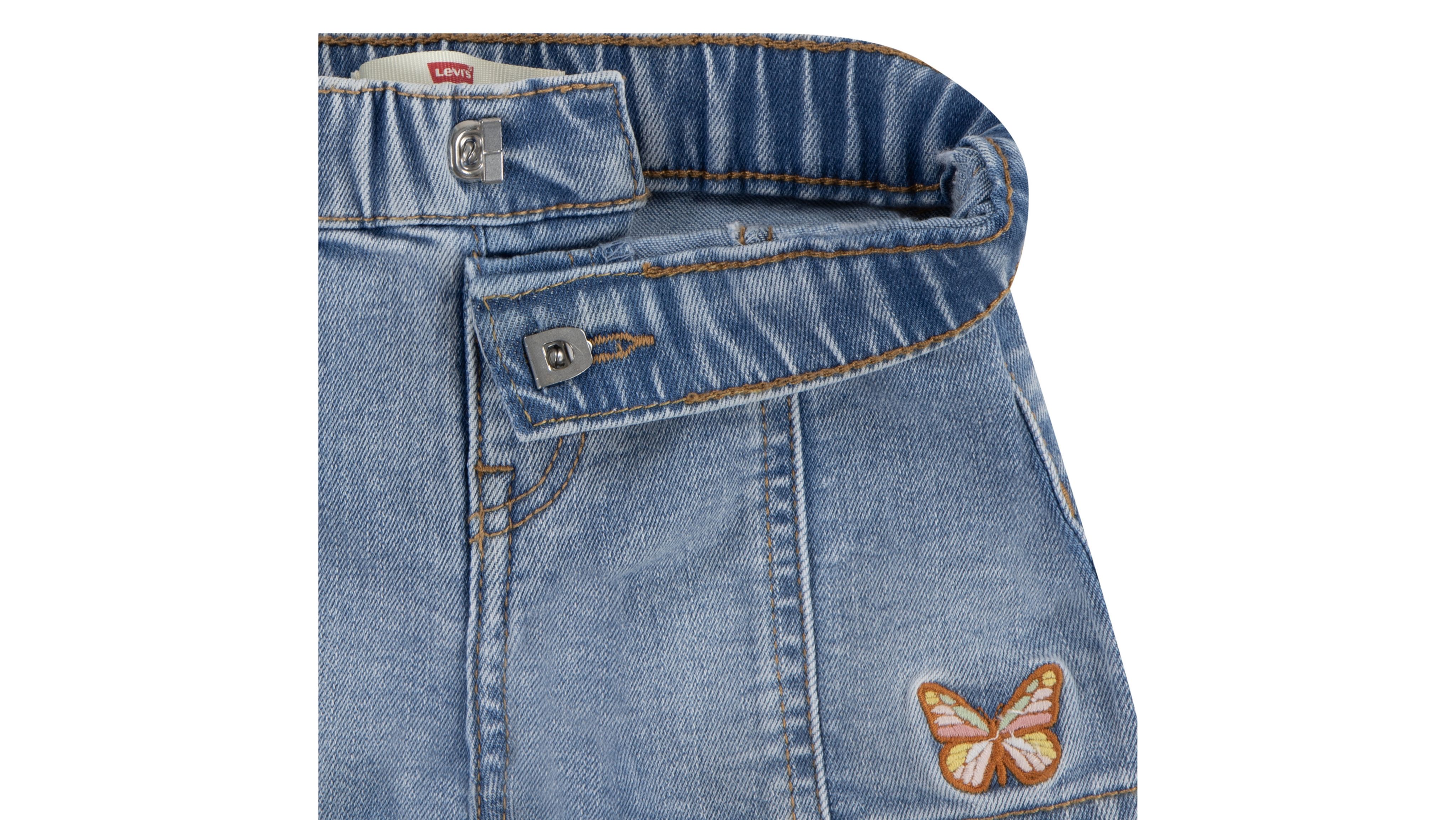 Conjunto Baby Tee y shorts 6