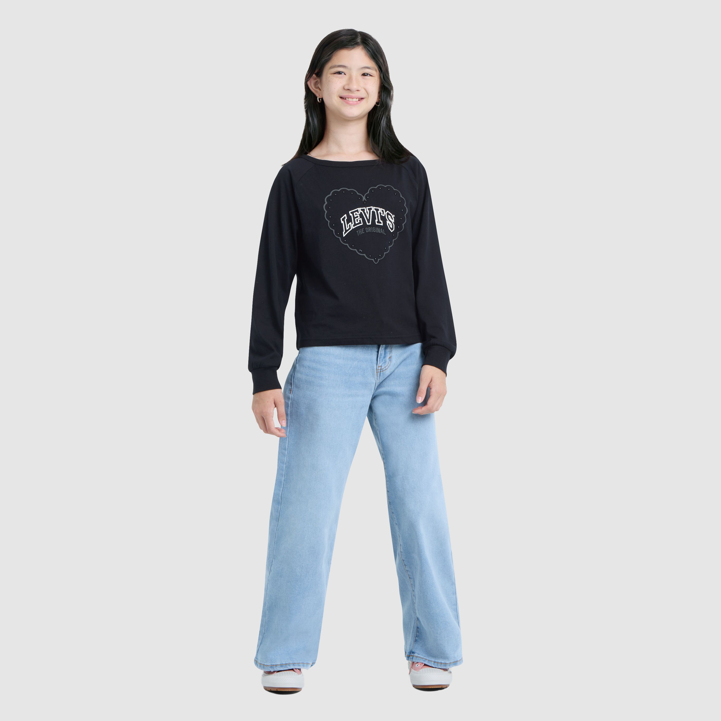 Teenager Long Sleeve Heart Knit Crewneck 1