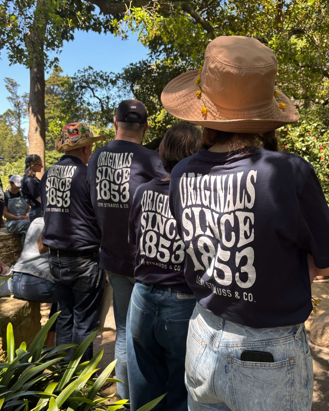 501® day volunteers