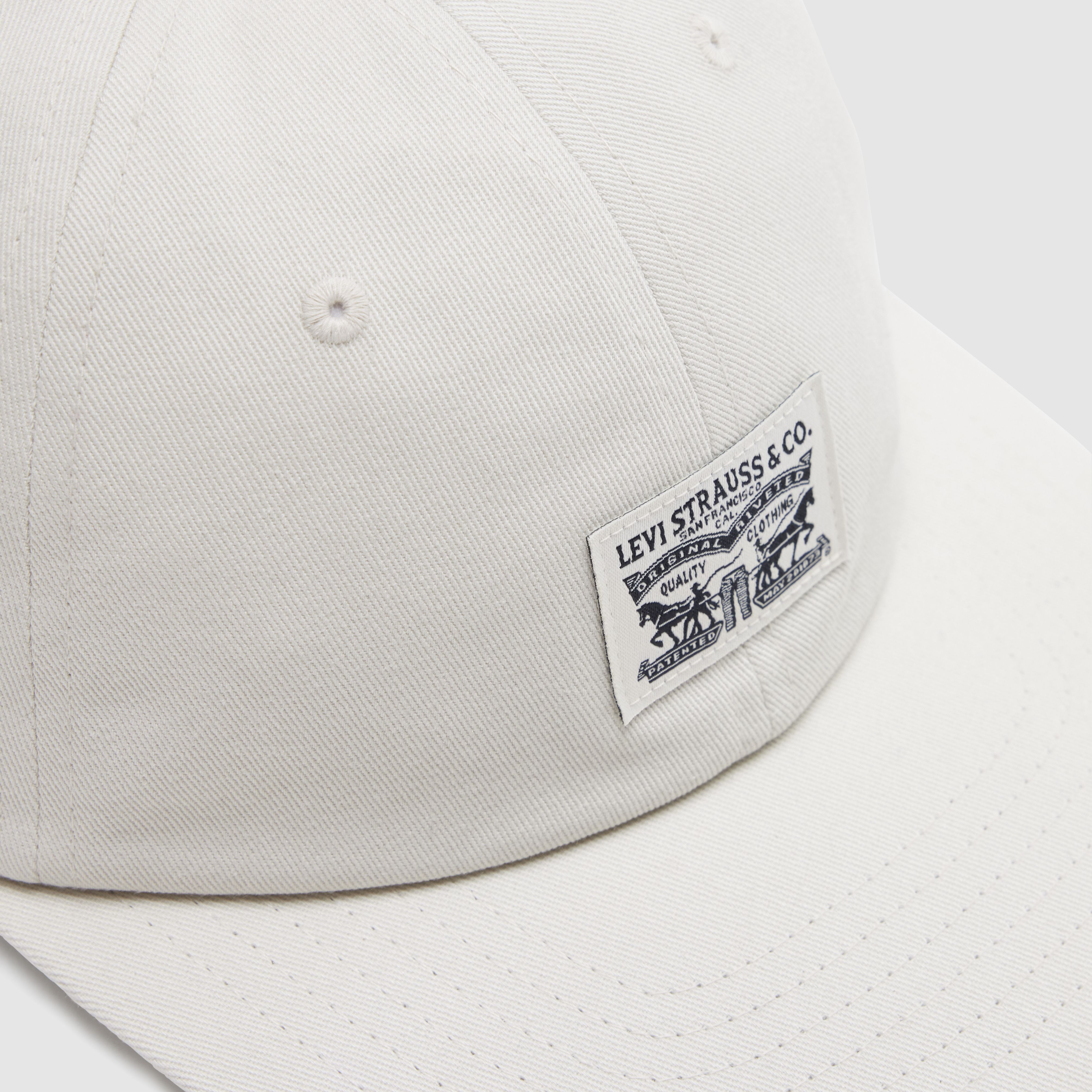 Relaxed Dad Heritage Hat - White | Levi's® US