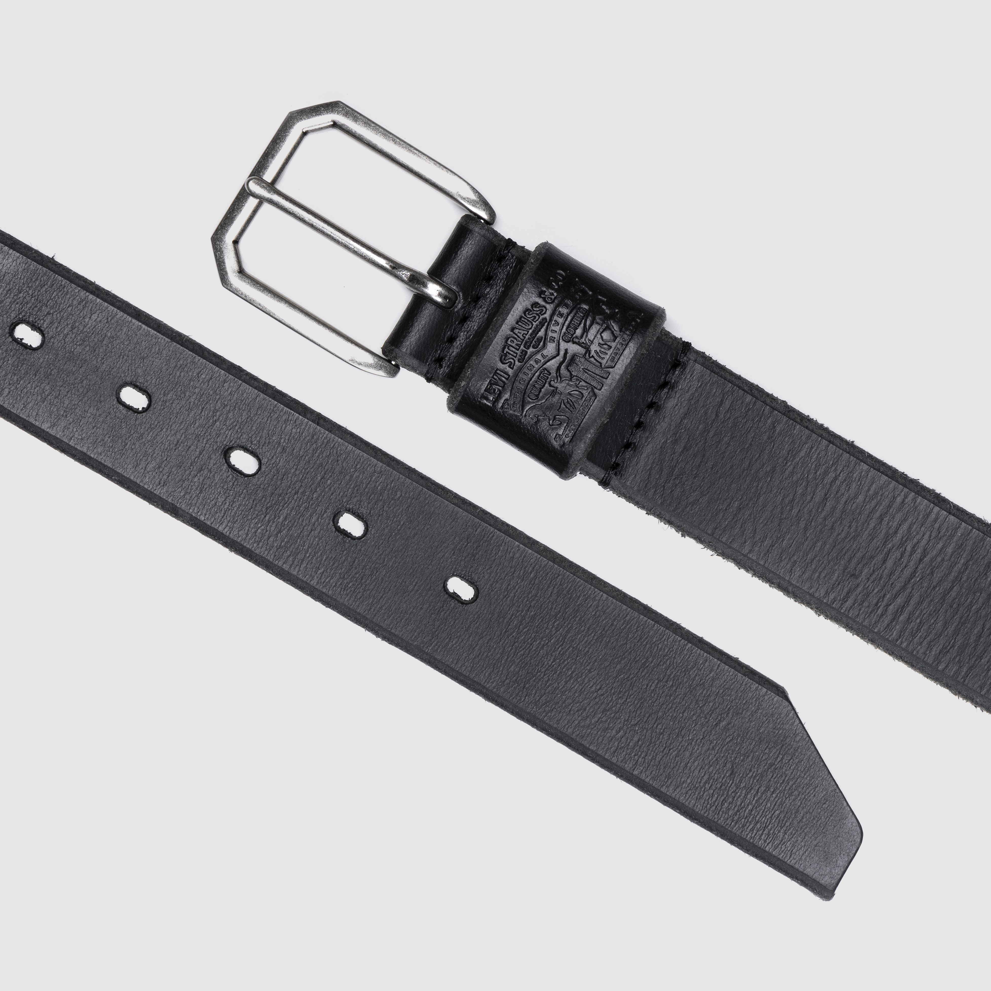 Levi's® Pride Wide Loop Two Horse Belt 2