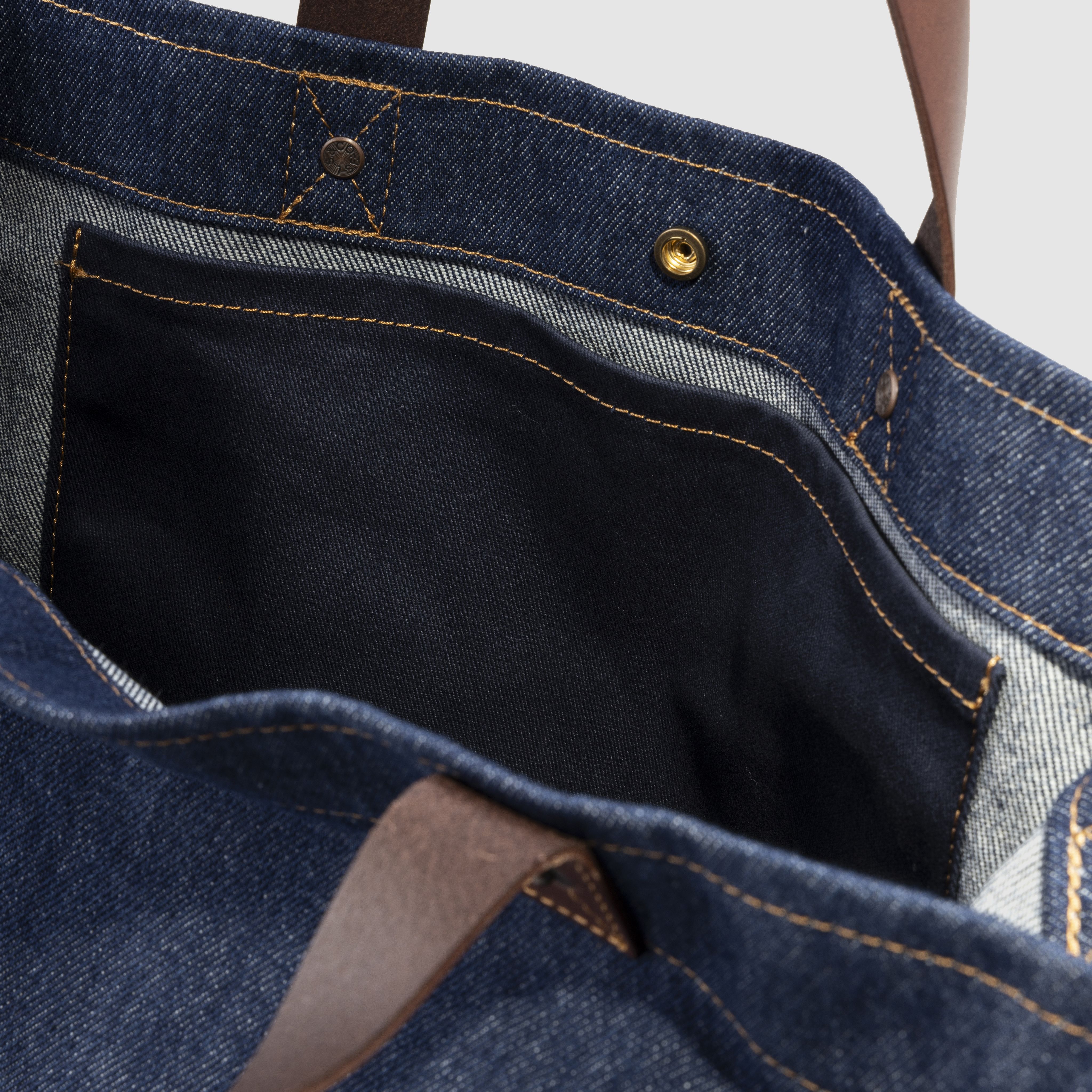 Levi's® Heritage Tote 4