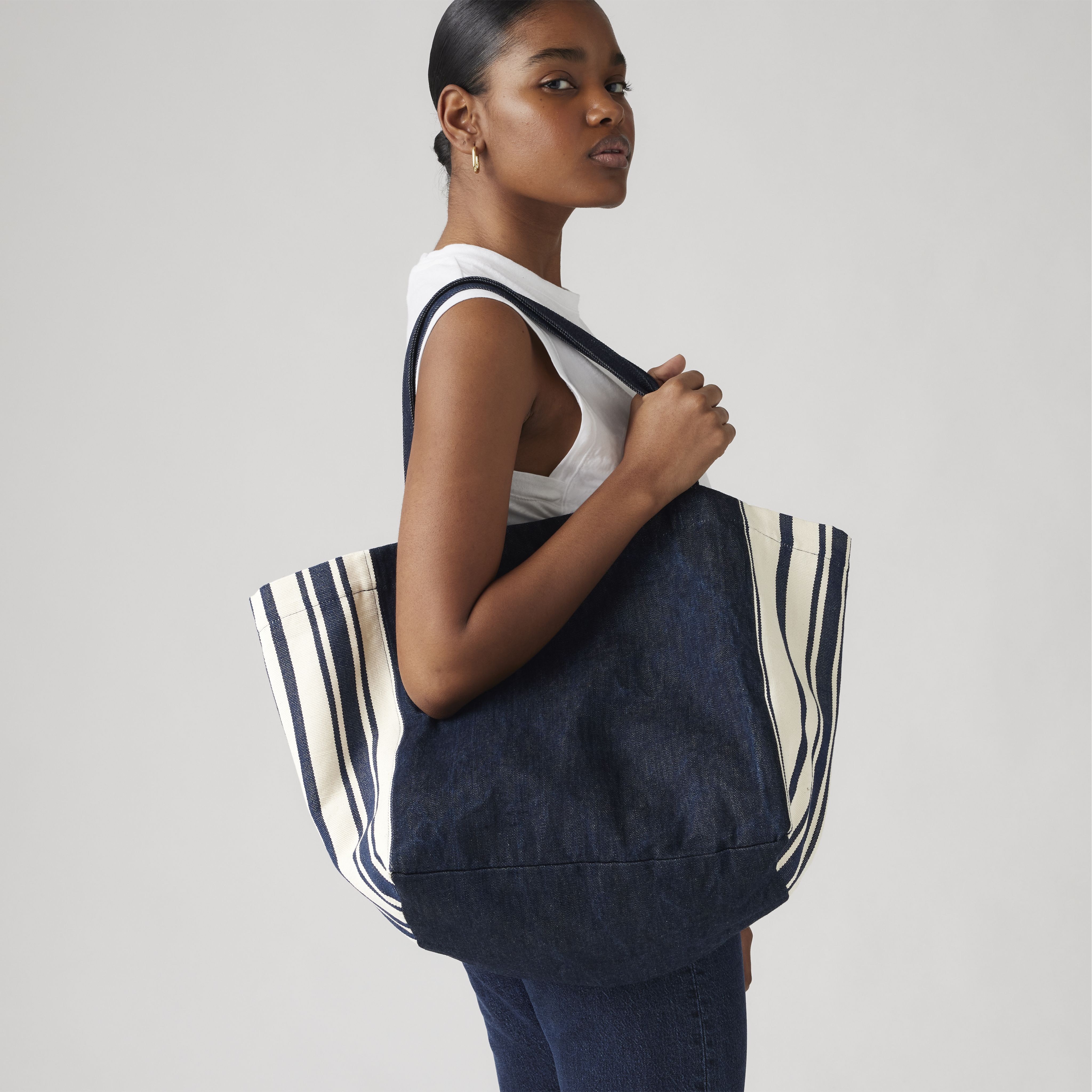 Levi's x Mercado Blanca Tote 1