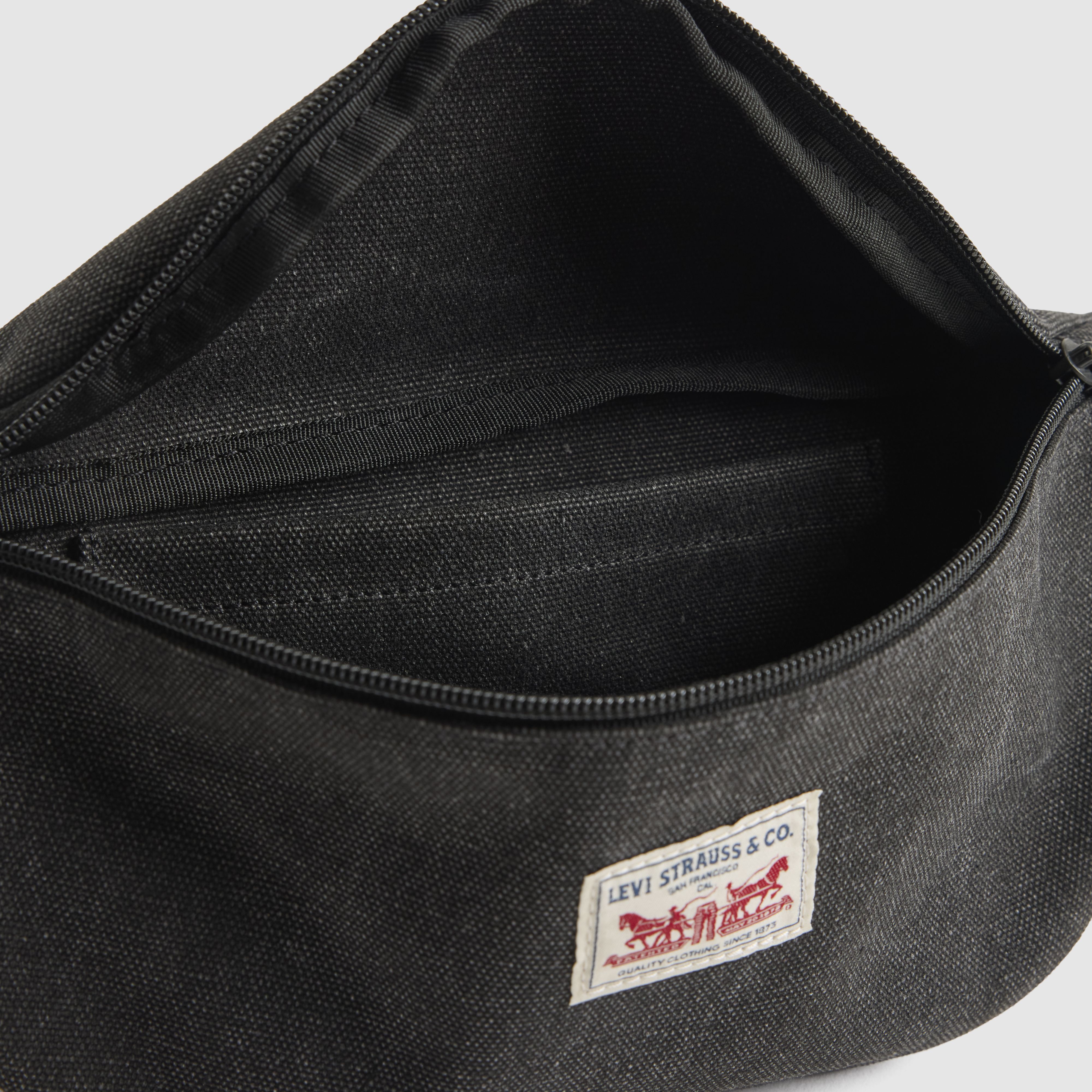 Levi's® Duboce Sling Bag 5