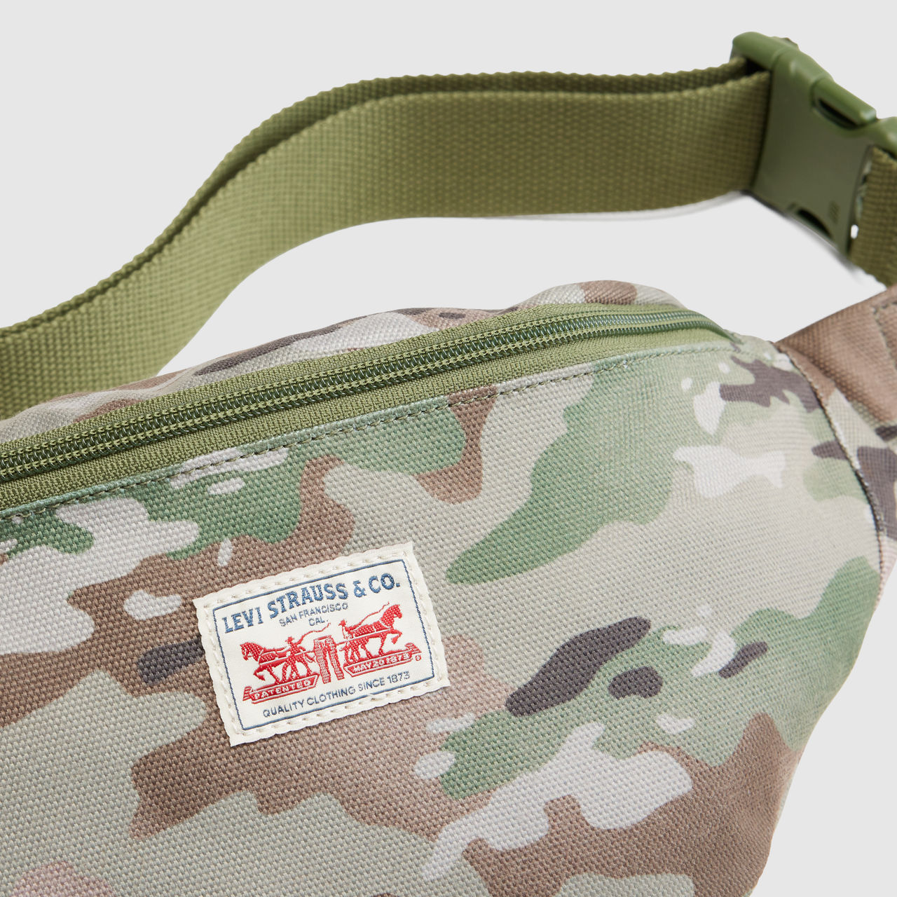 Levi's® Duboce Sling 3