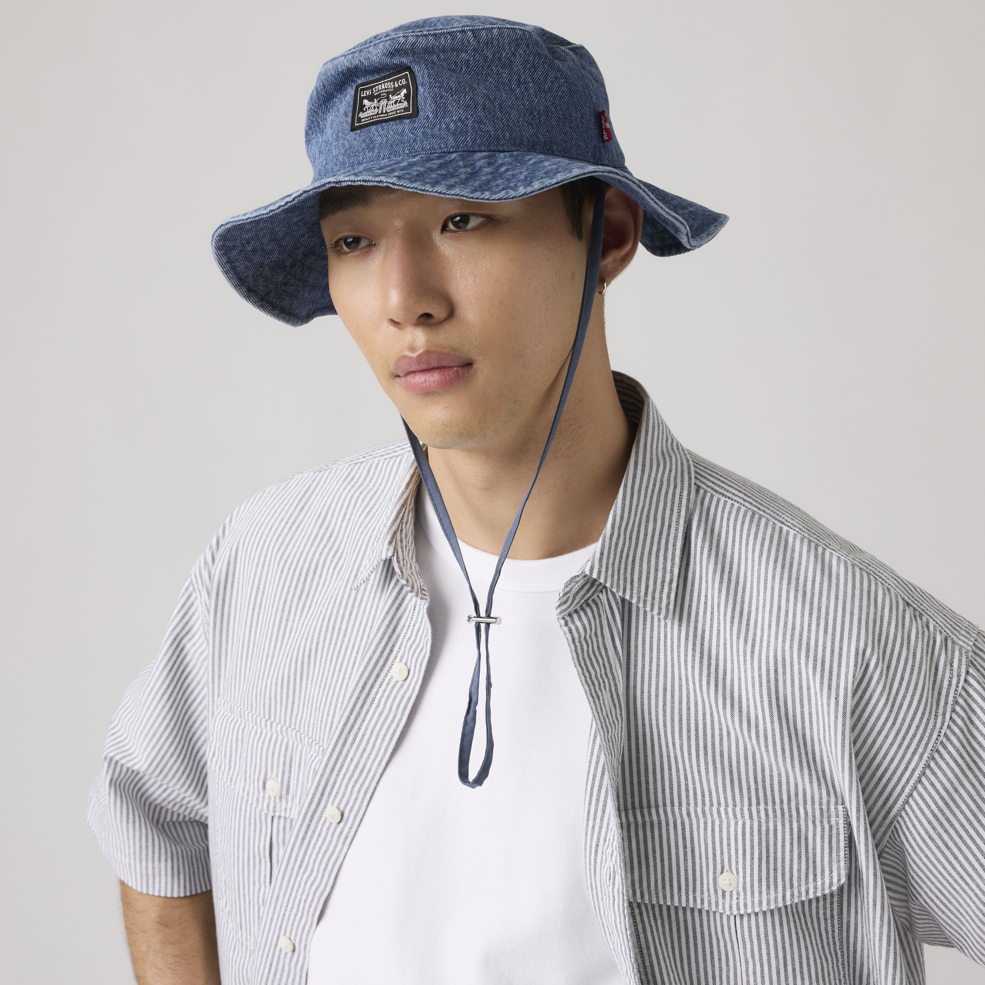Bay Drawstring Bucket Hat 8