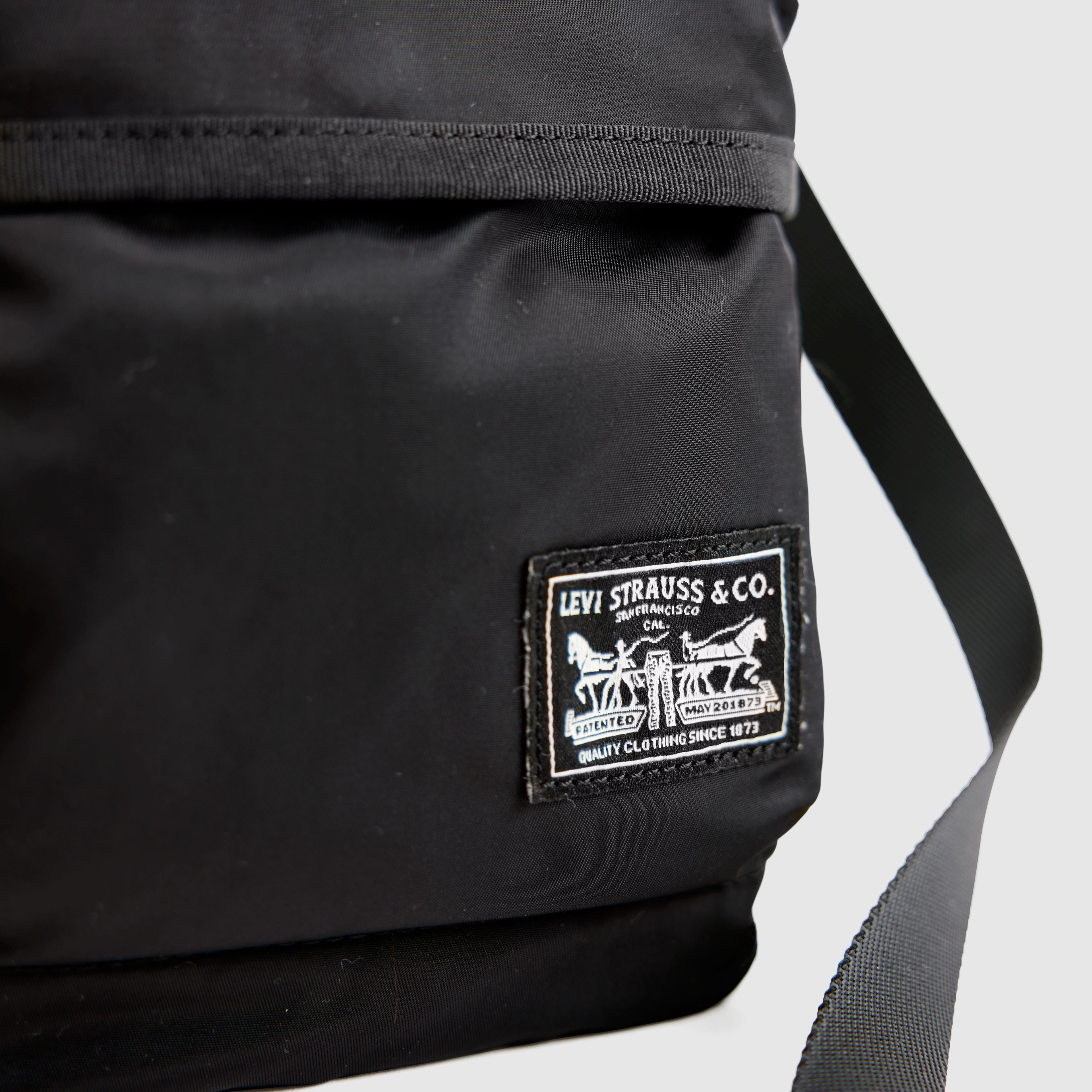 Mission Bay Crossbody Pouch