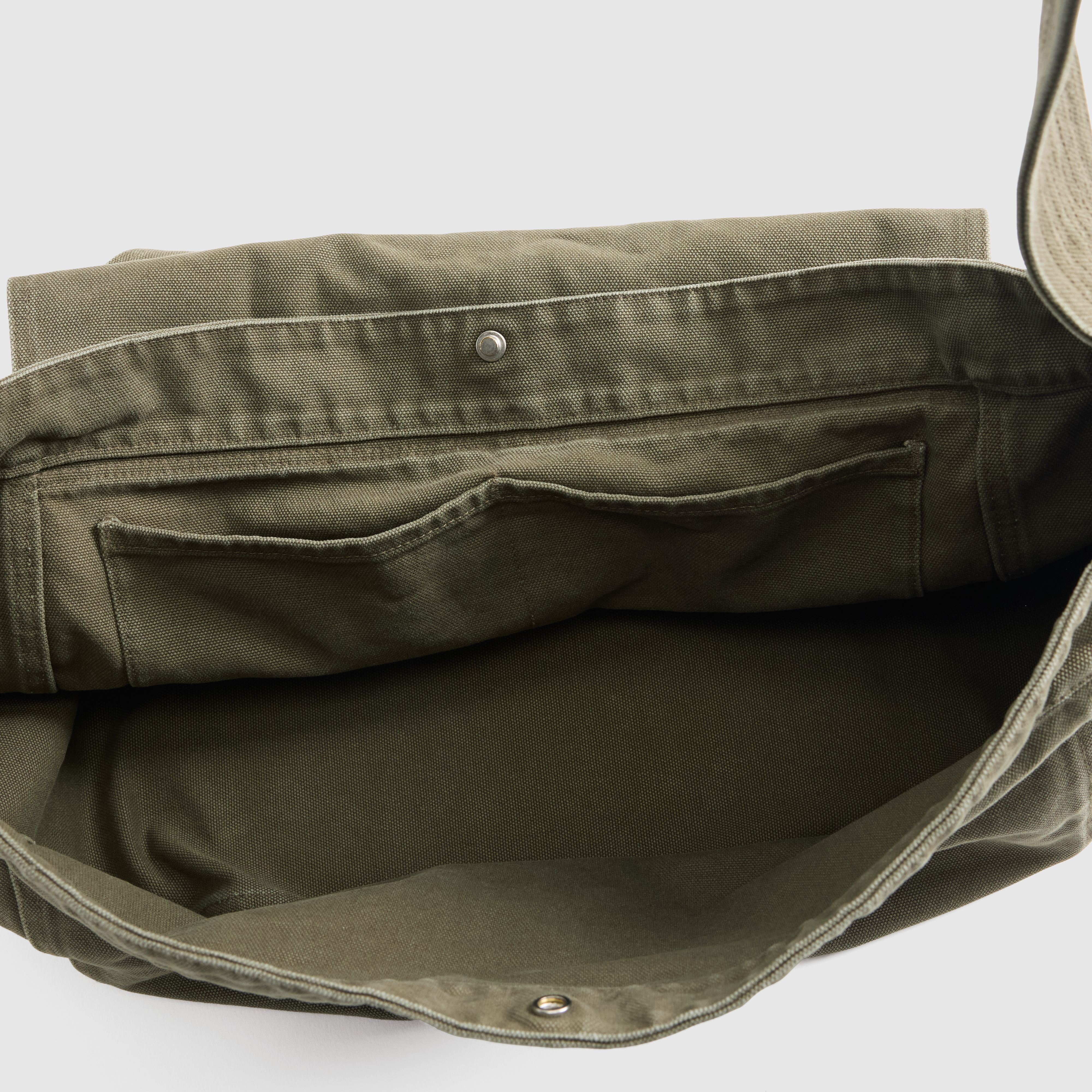 Levi's® Oliver Mail Bag 5