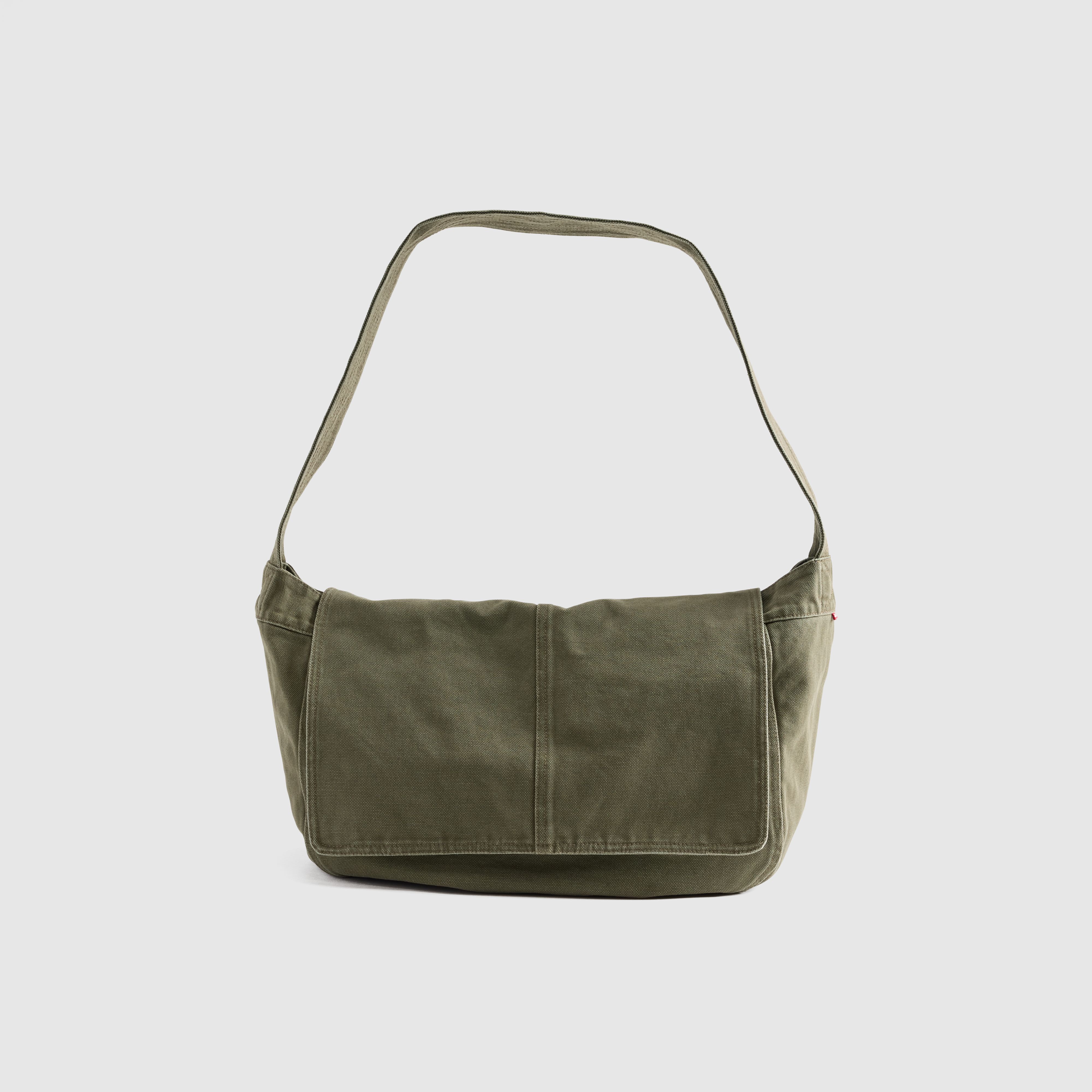 Levi's® Oliver Mail Bag 2