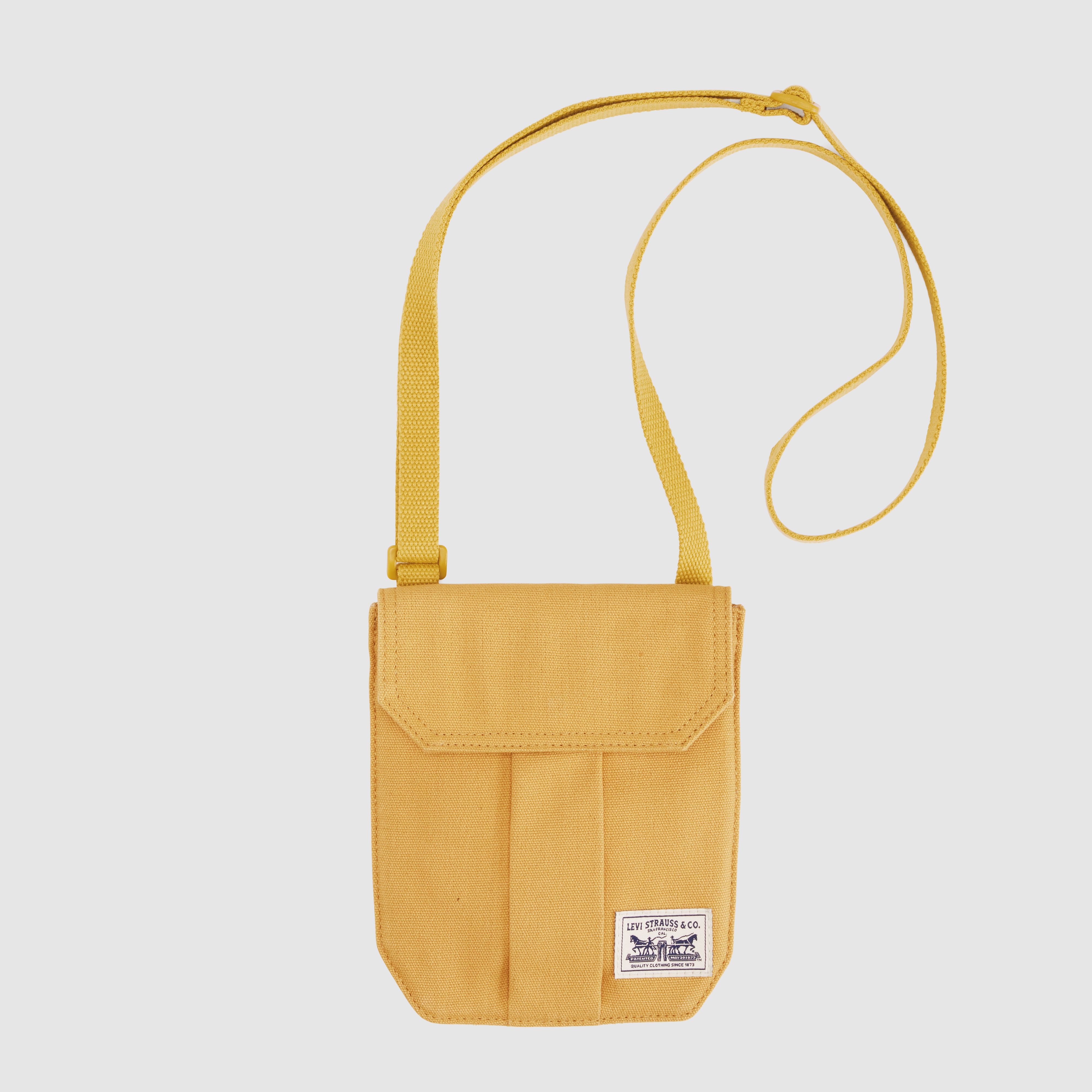 Levi's® Duboce Crossbody Pouch 2