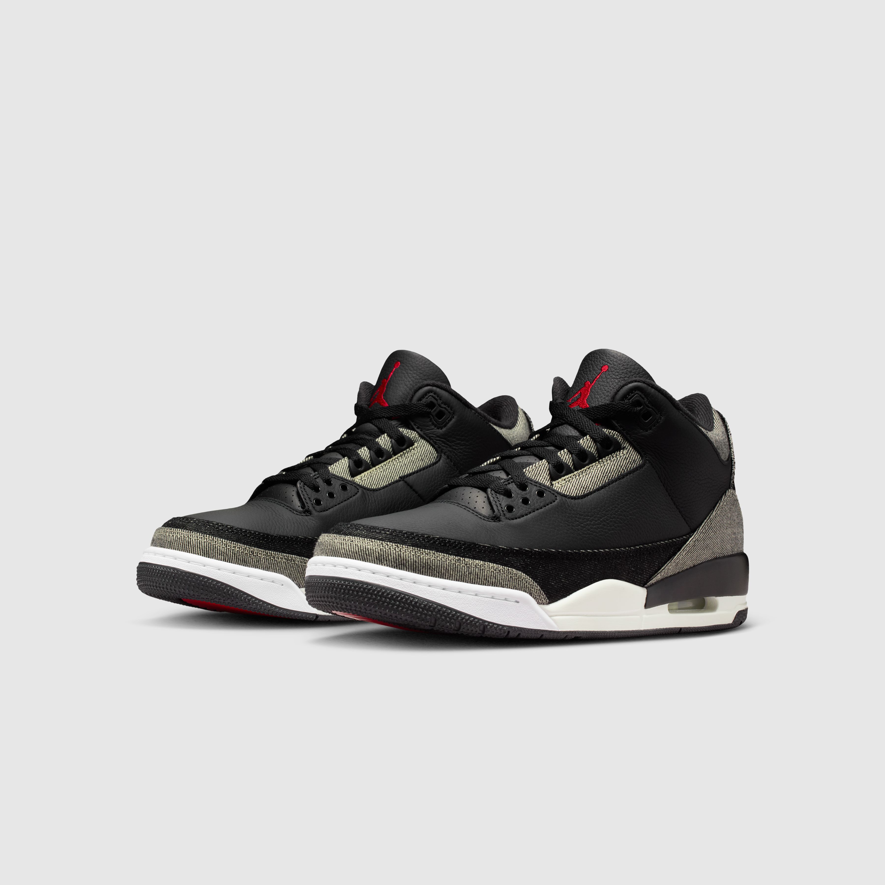Air Jordan 3 x Levi’s® Sneakers in denim nero 6