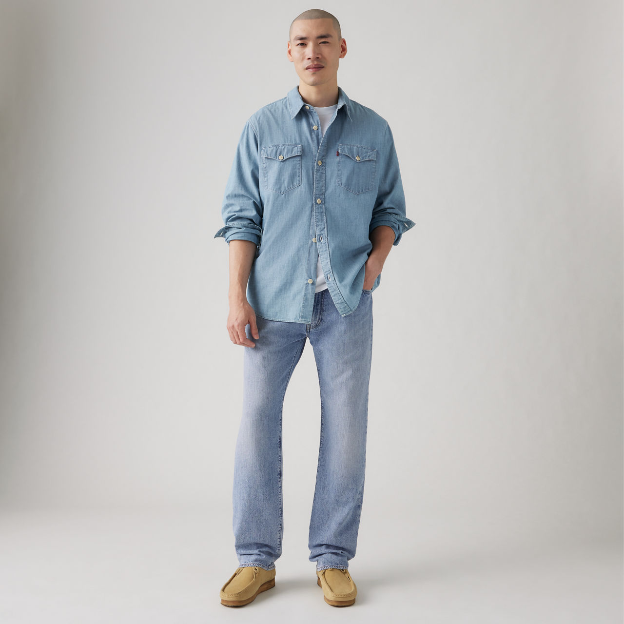 555™ Relaxed Straight Lightweight Linen+ Denim Jeans 1