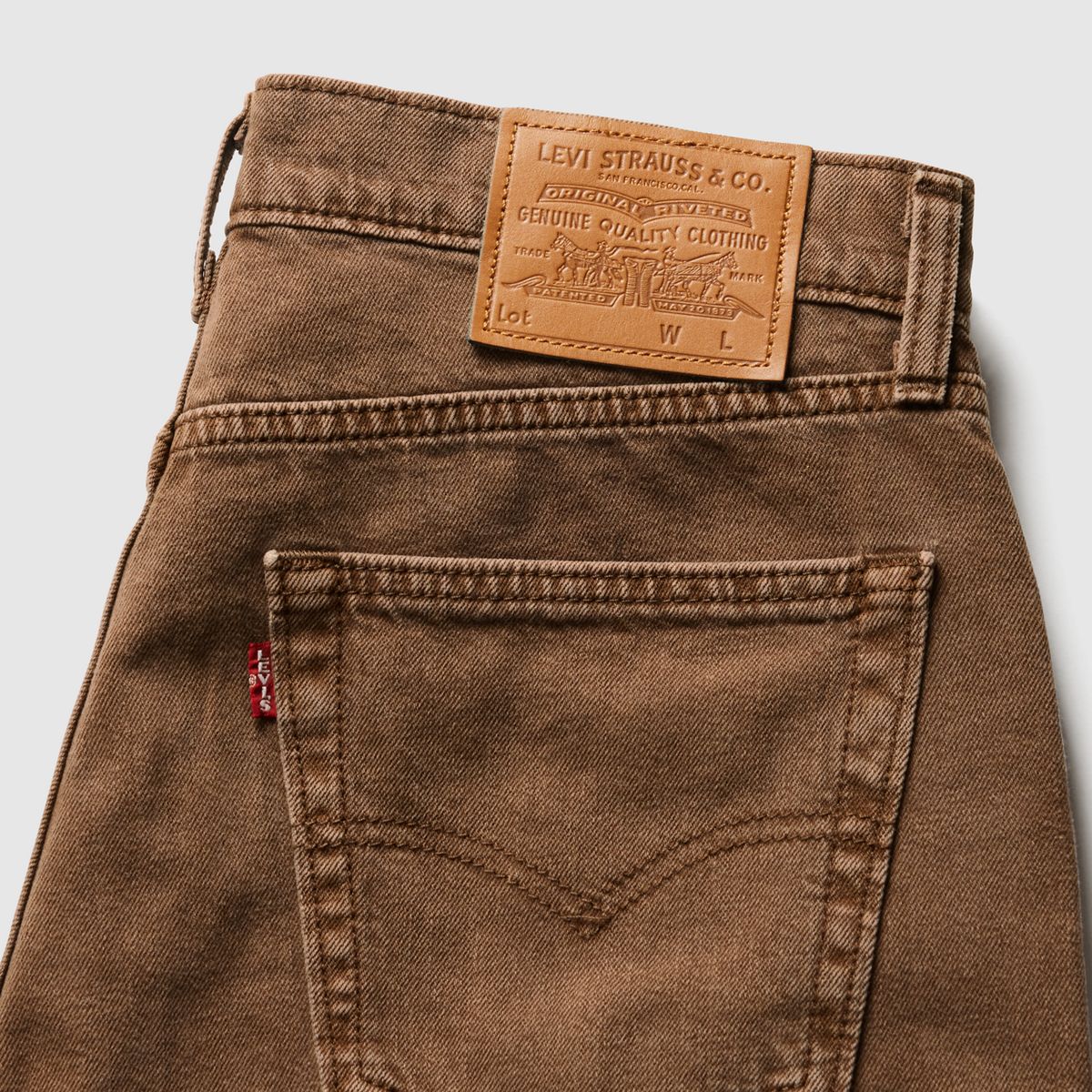 555™ Relaxed Straight Men's Jeans — Rain Drum Classic Garment Dye Lightweight - Brown