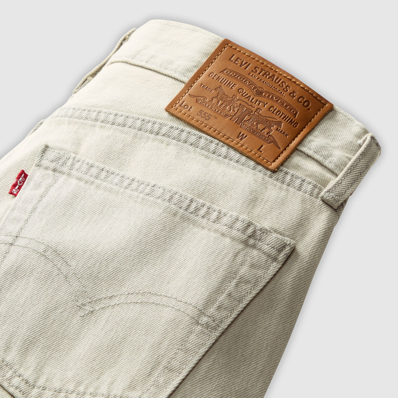 555™ Relaxed Straight Men's Jeans 7