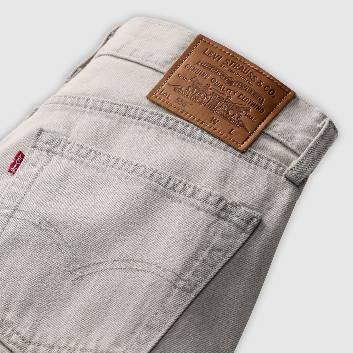 555™ Relaxed Straight Men's Jeans — Just A Local - Grey