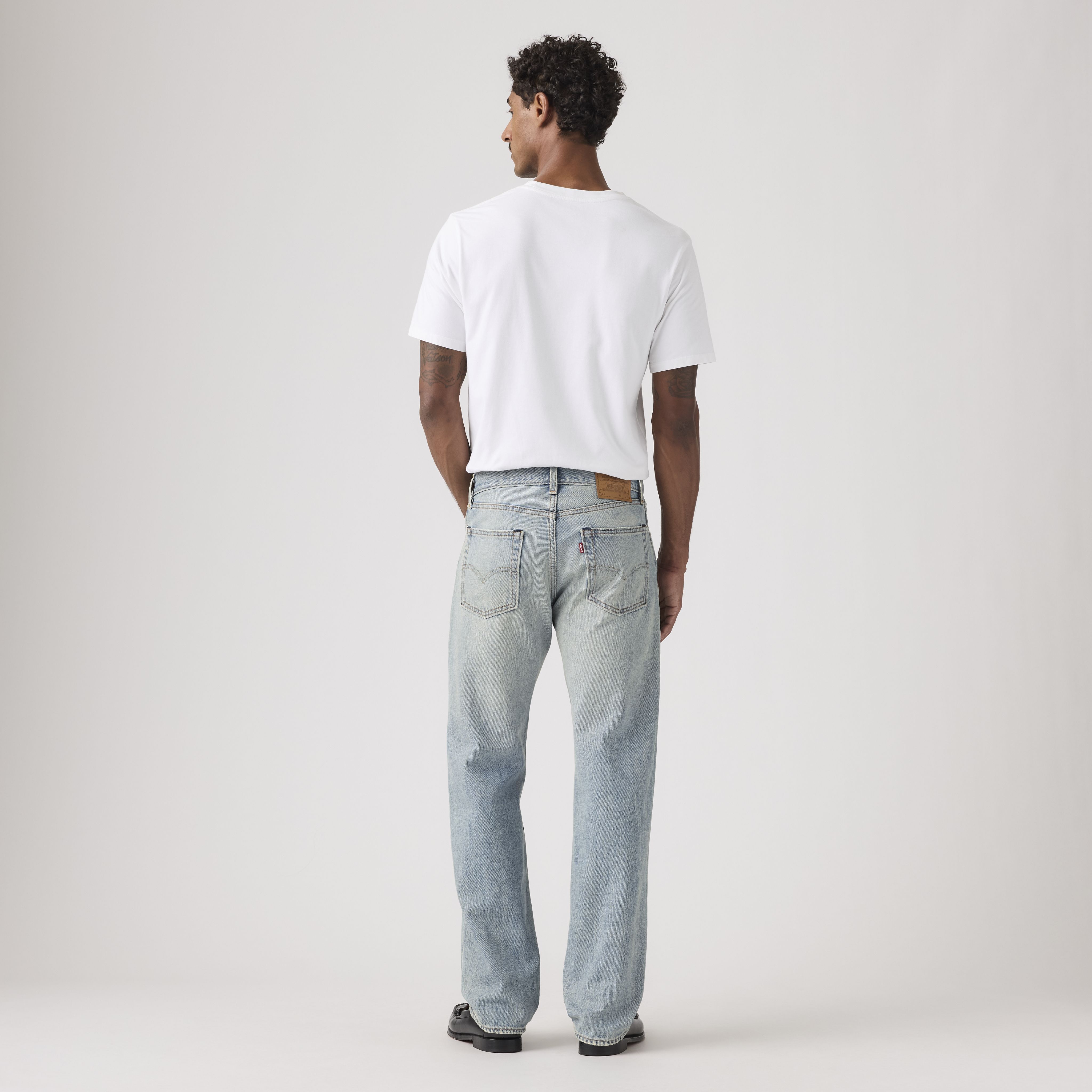 555™ Relaxed Straight Jeans 3