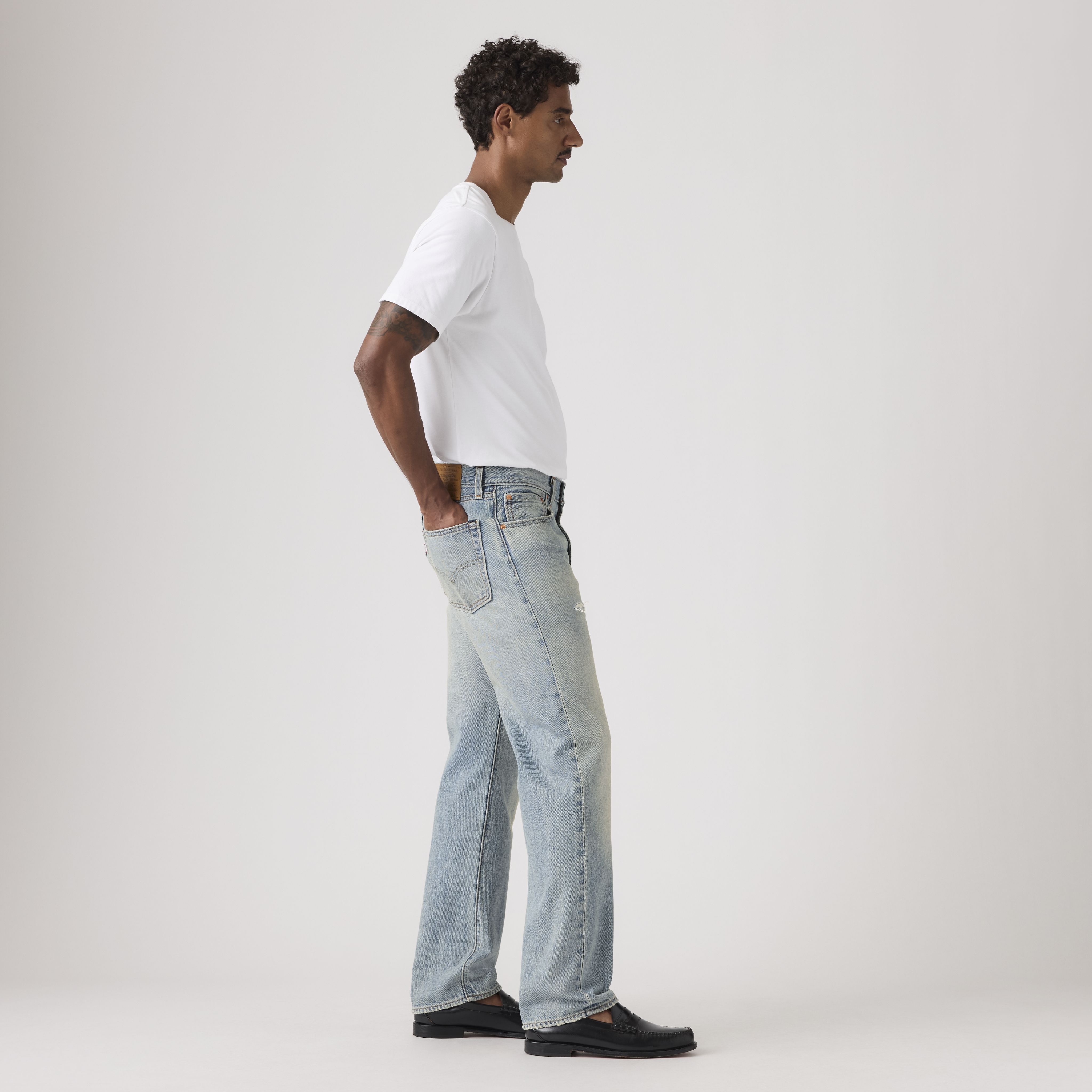 555™ Relaxed Straight Jeans 4