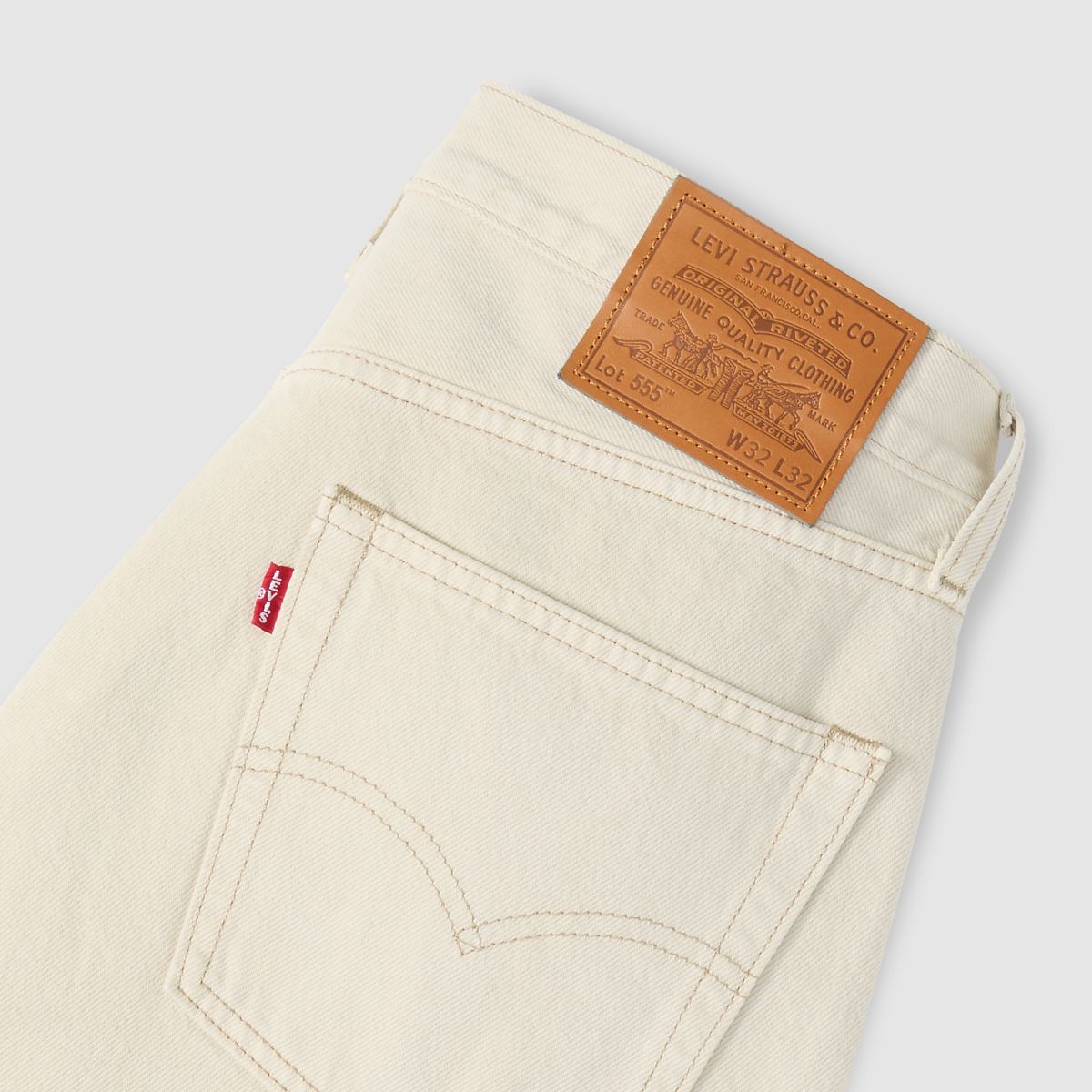 555™ Relaxed Straight Men's Jeans — Dreamy Stones - White