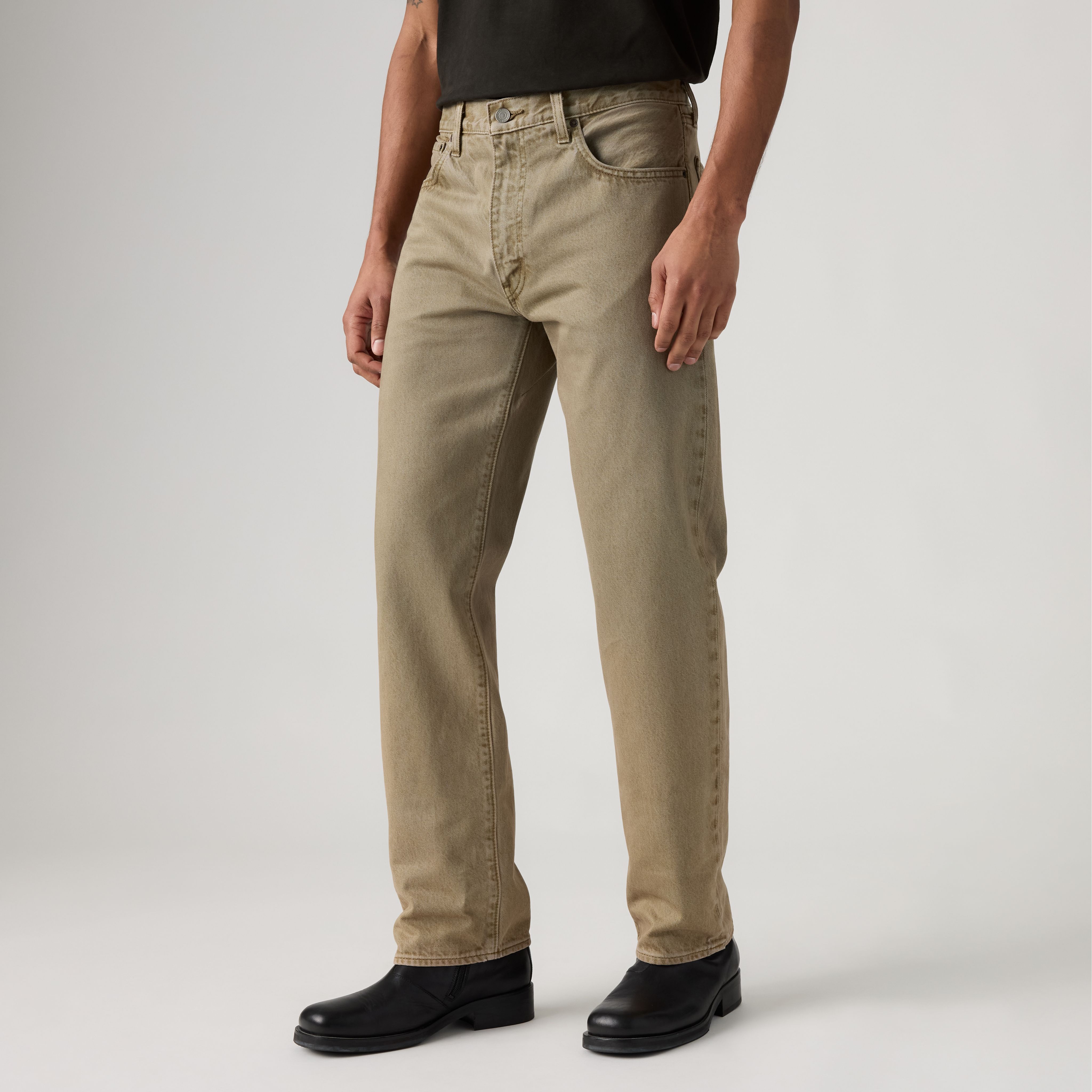 555™ Relaxed Straight Jeans 2