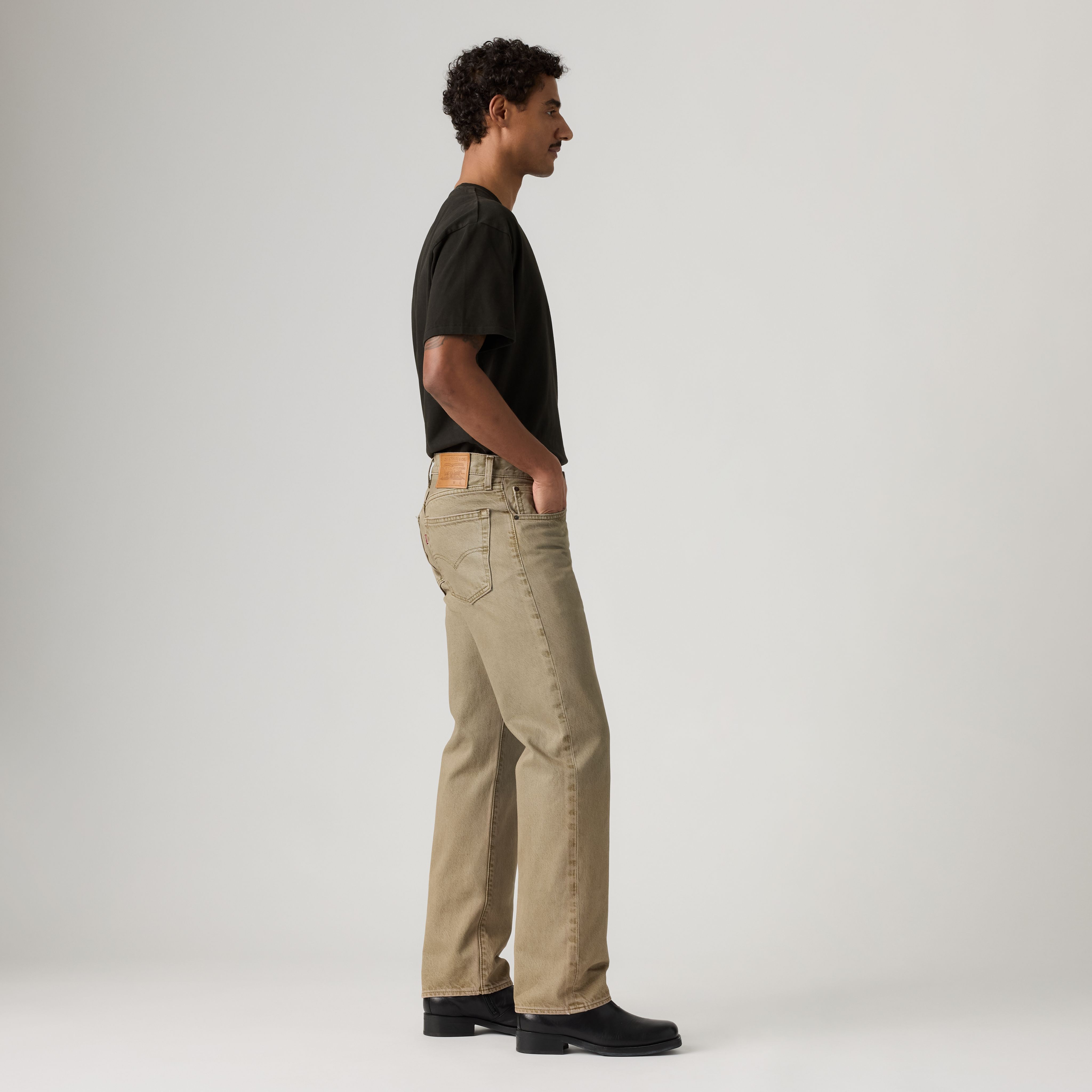 555™ Relaxed Straight Jeans 4