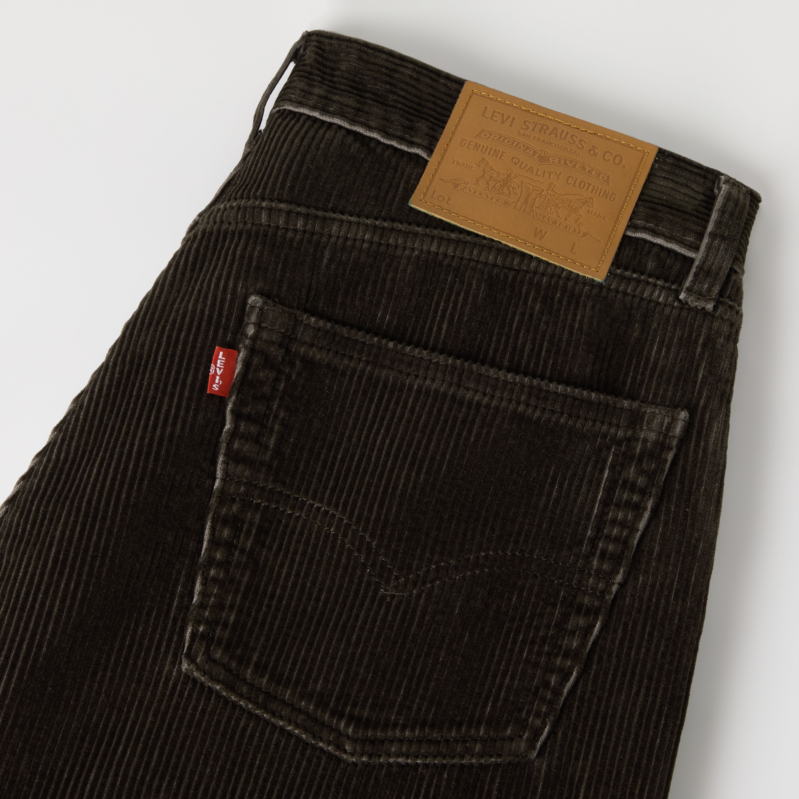 555™ Relaxed Straight Corduroy Pants 7