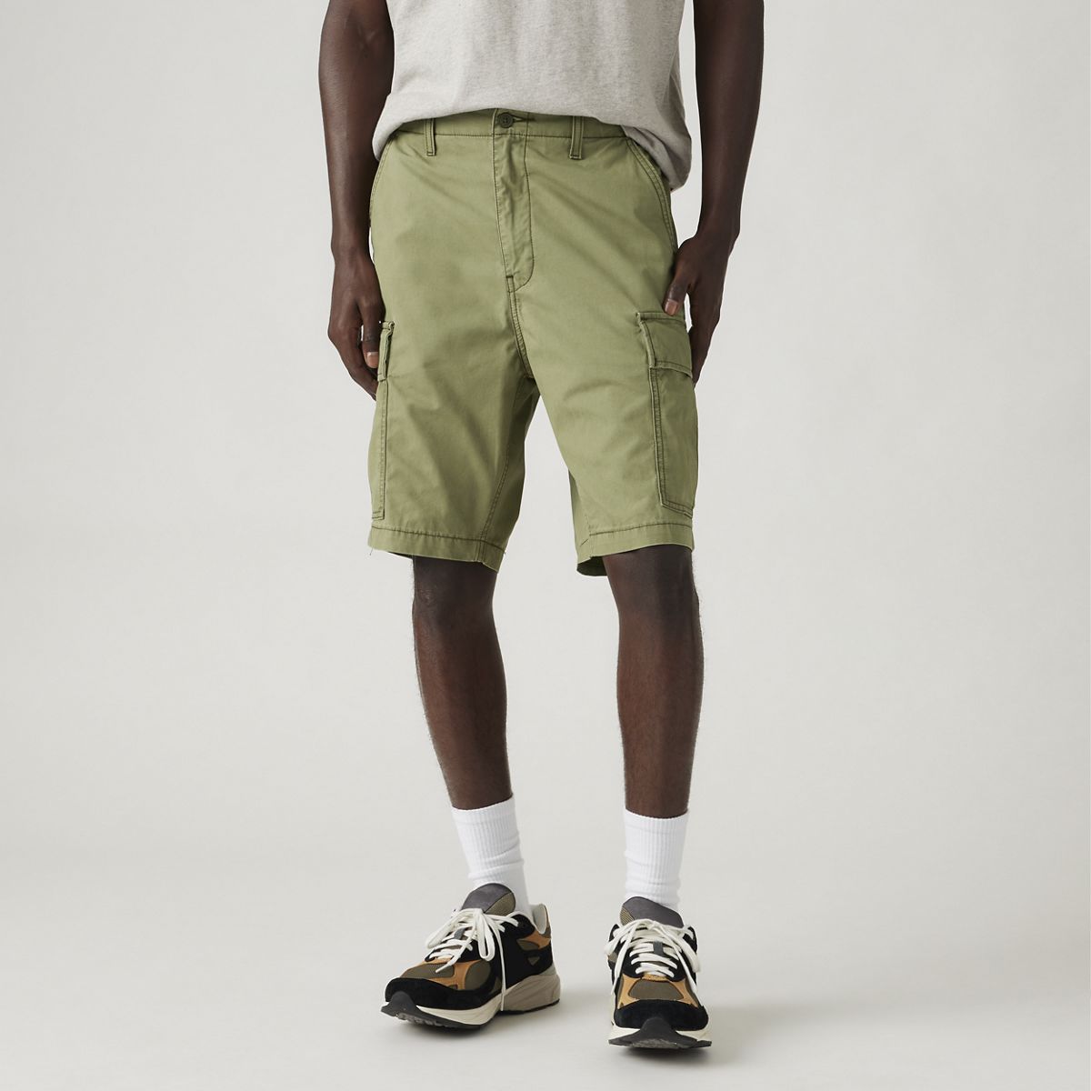 Carrier Cargo Shorts — Olive Night Lightweight - Green