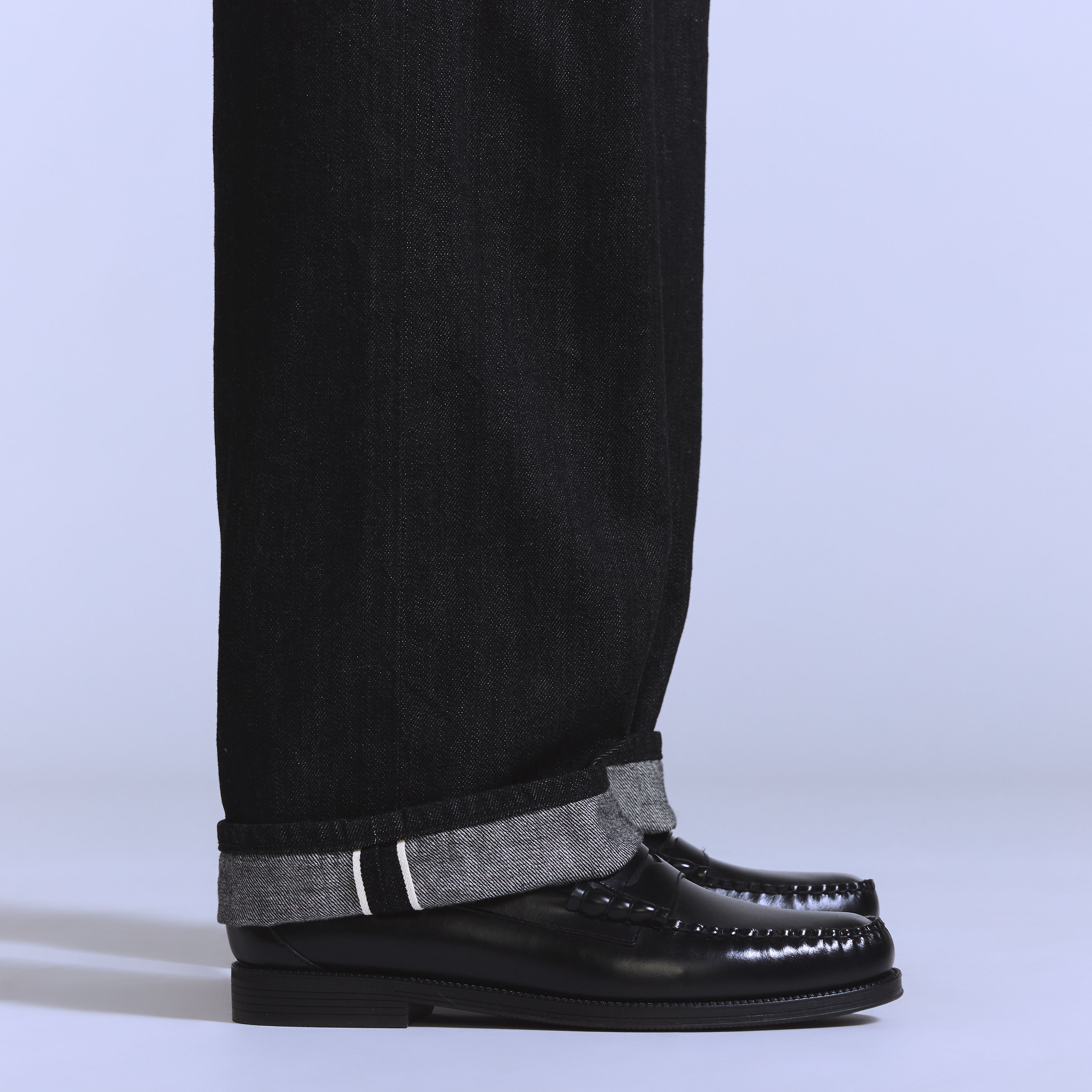 Marker Loose Jeans 3