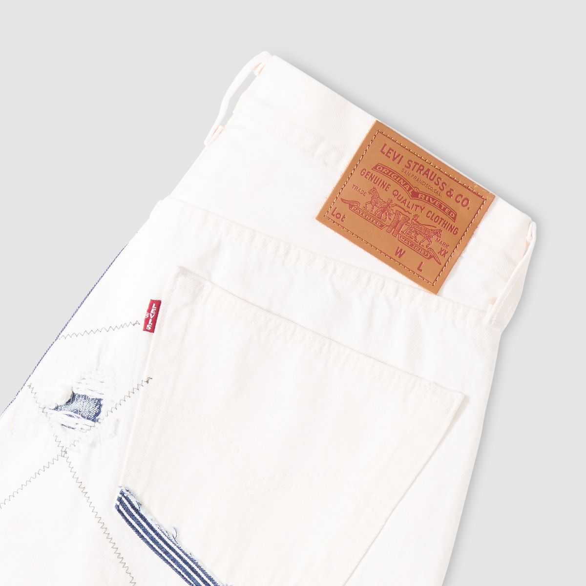 501® Original Men's Jeans — Crystal Tear Patch - White