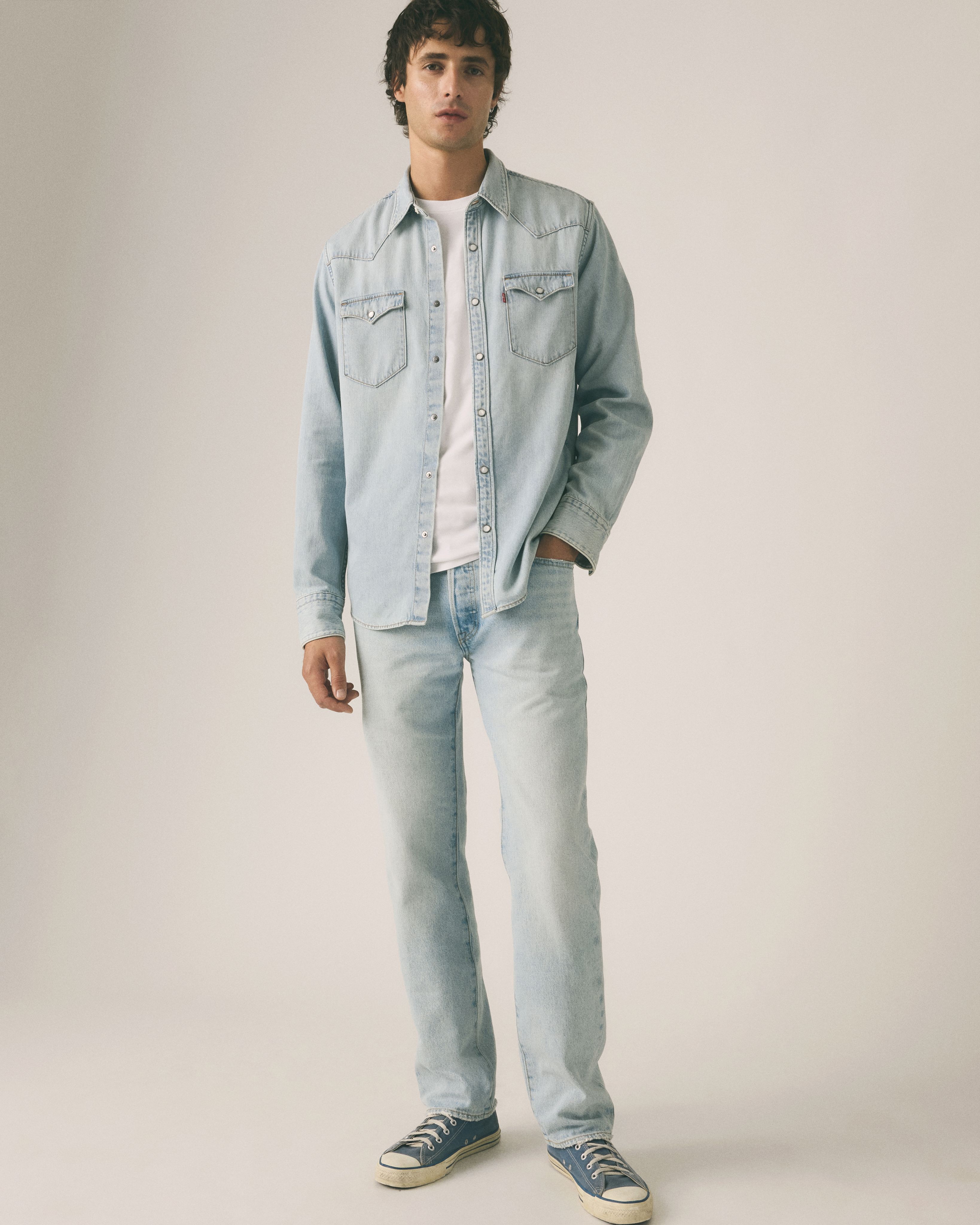Male model wearing jean pants.