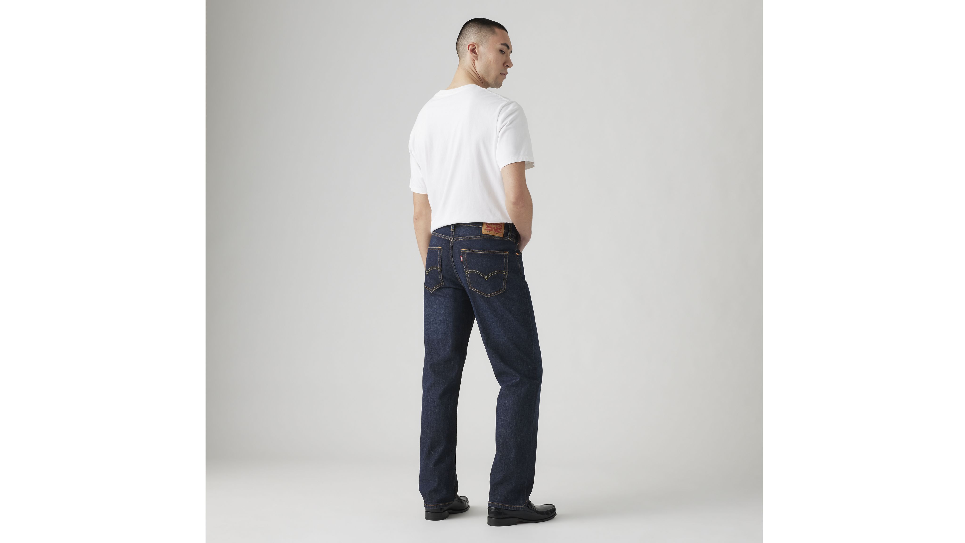 550™ Relaxed Fit Men's Jeans 3