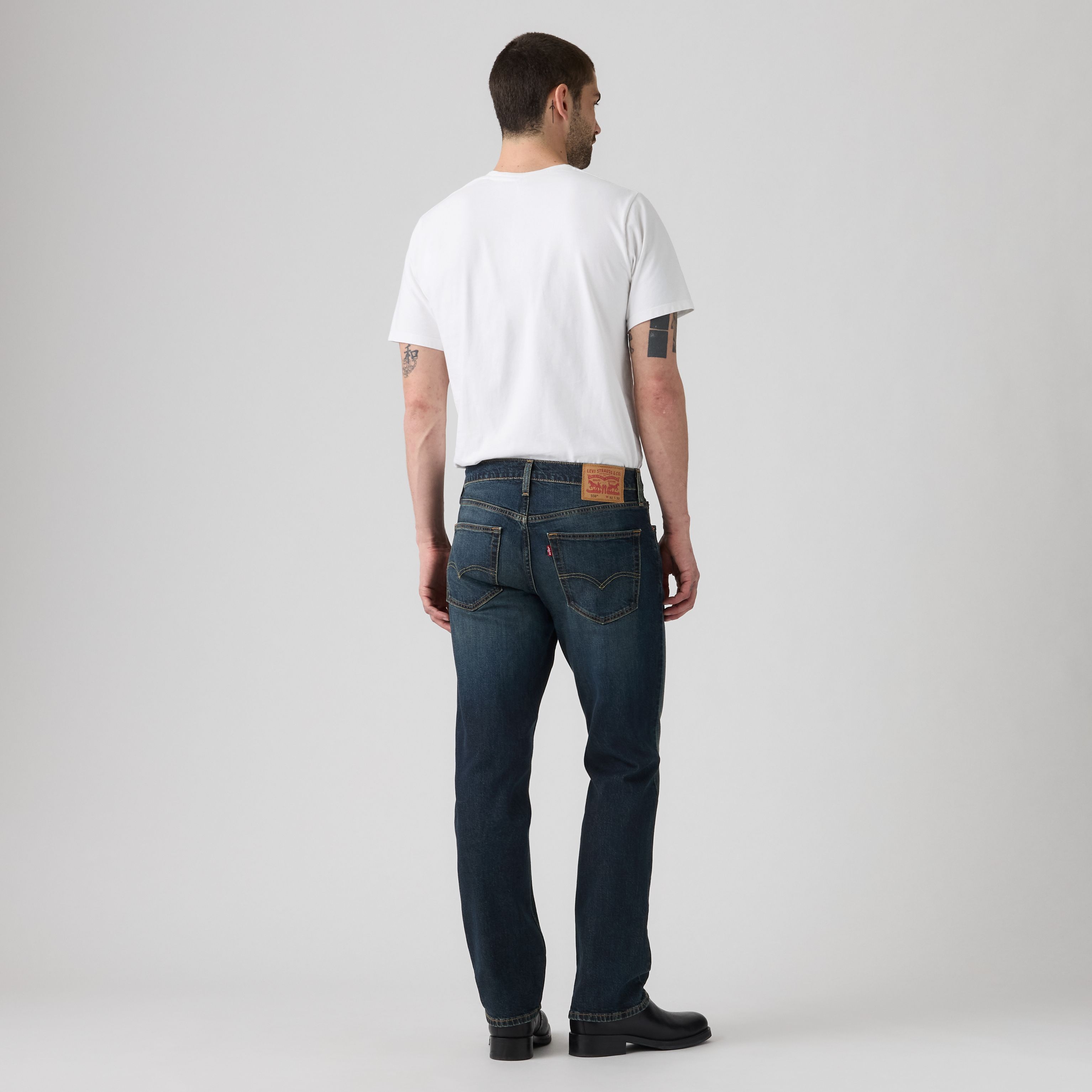 559™ Relaxed Straight Men's Jeans 3