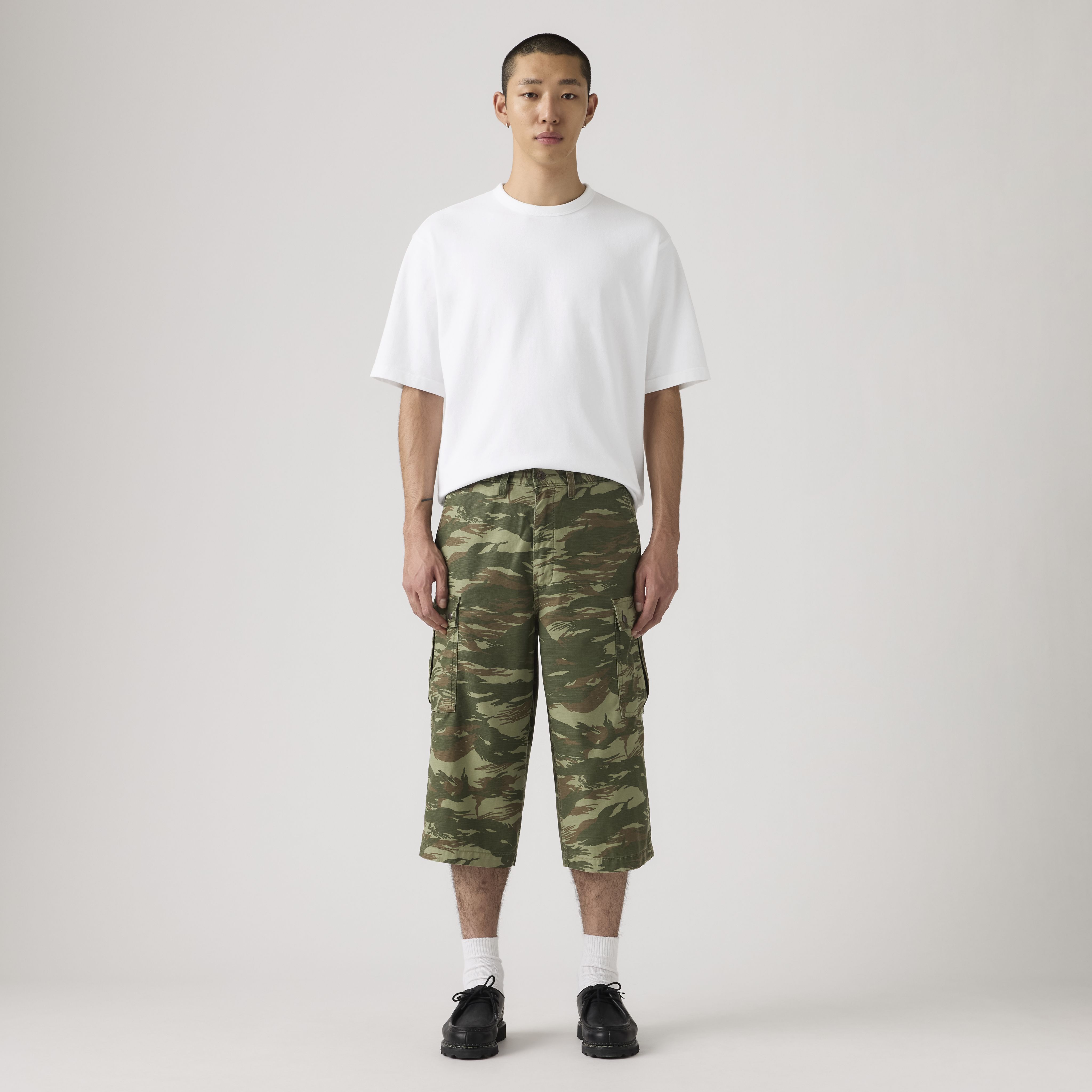 478™ Baggy Utility Men's Capri Shorts 13