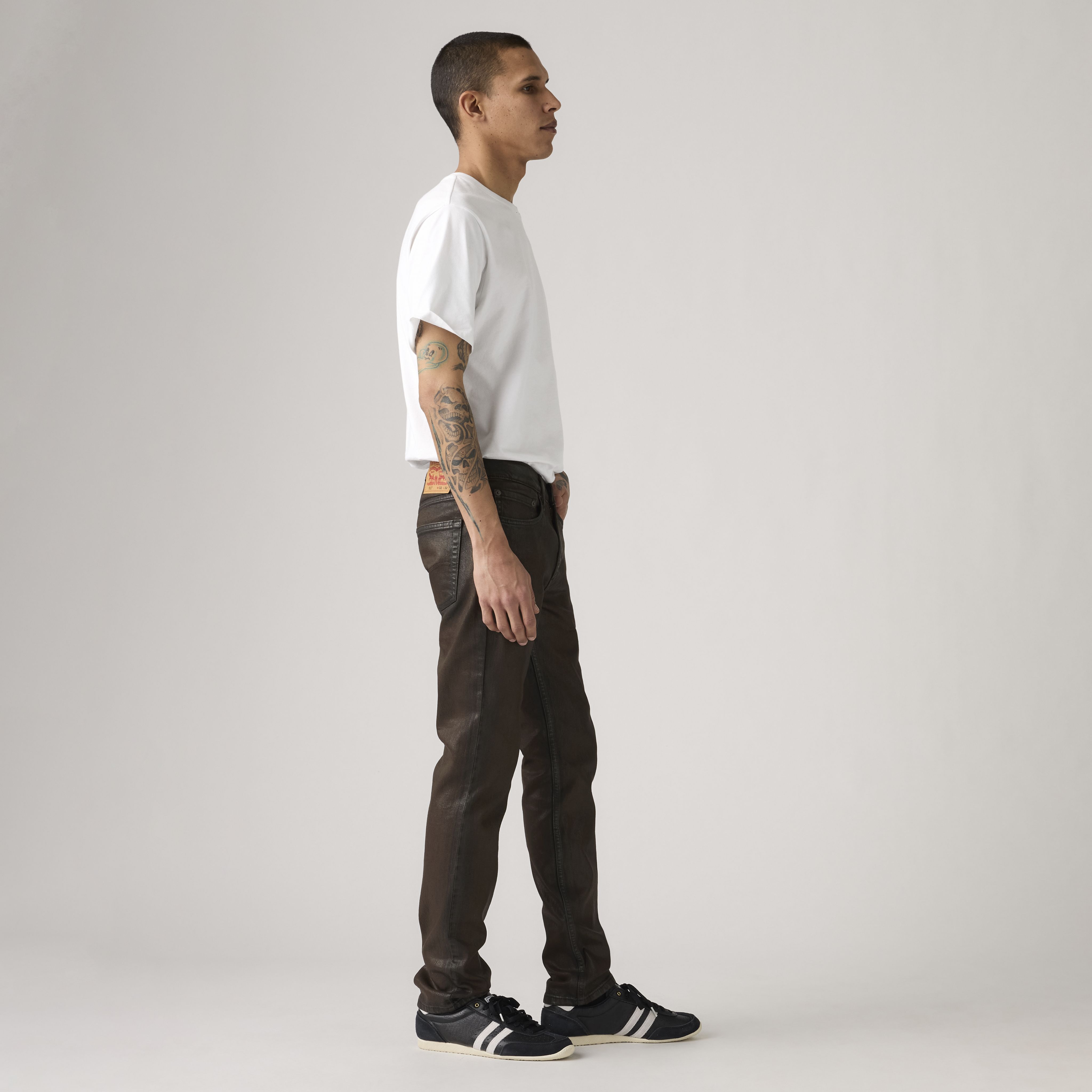 511™ Slim Fit Coated Men's Jeans 3