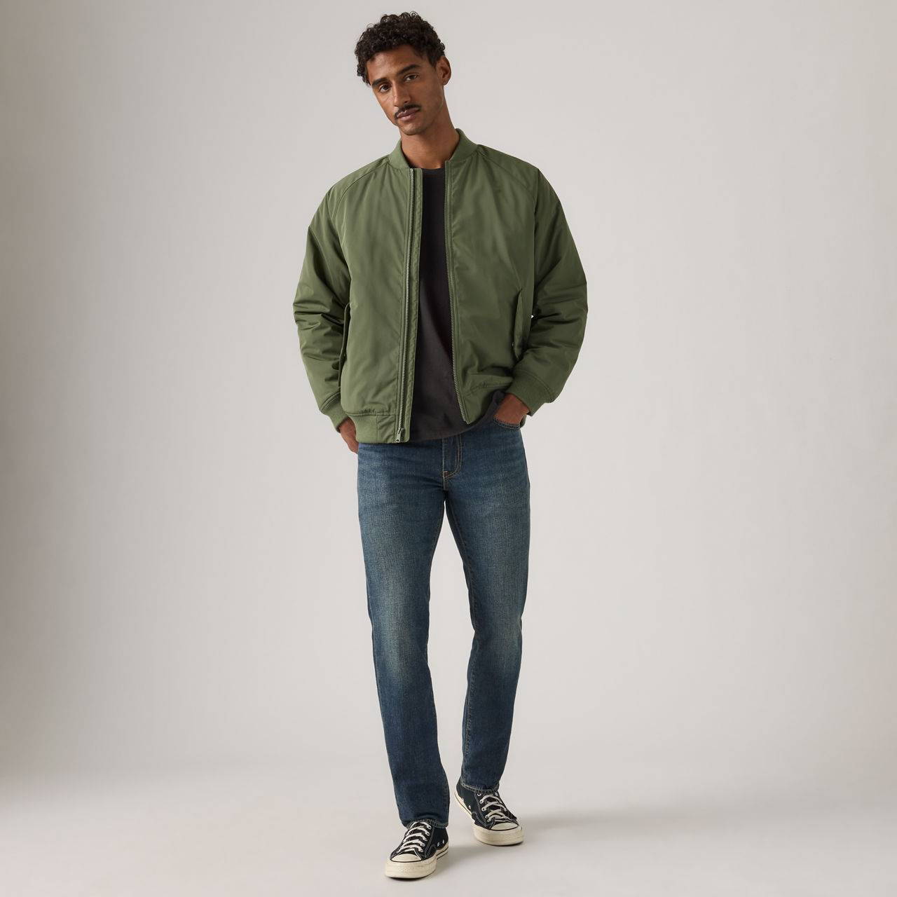 511™ Slim Fit Linen+ Denim Men's Jeans 1