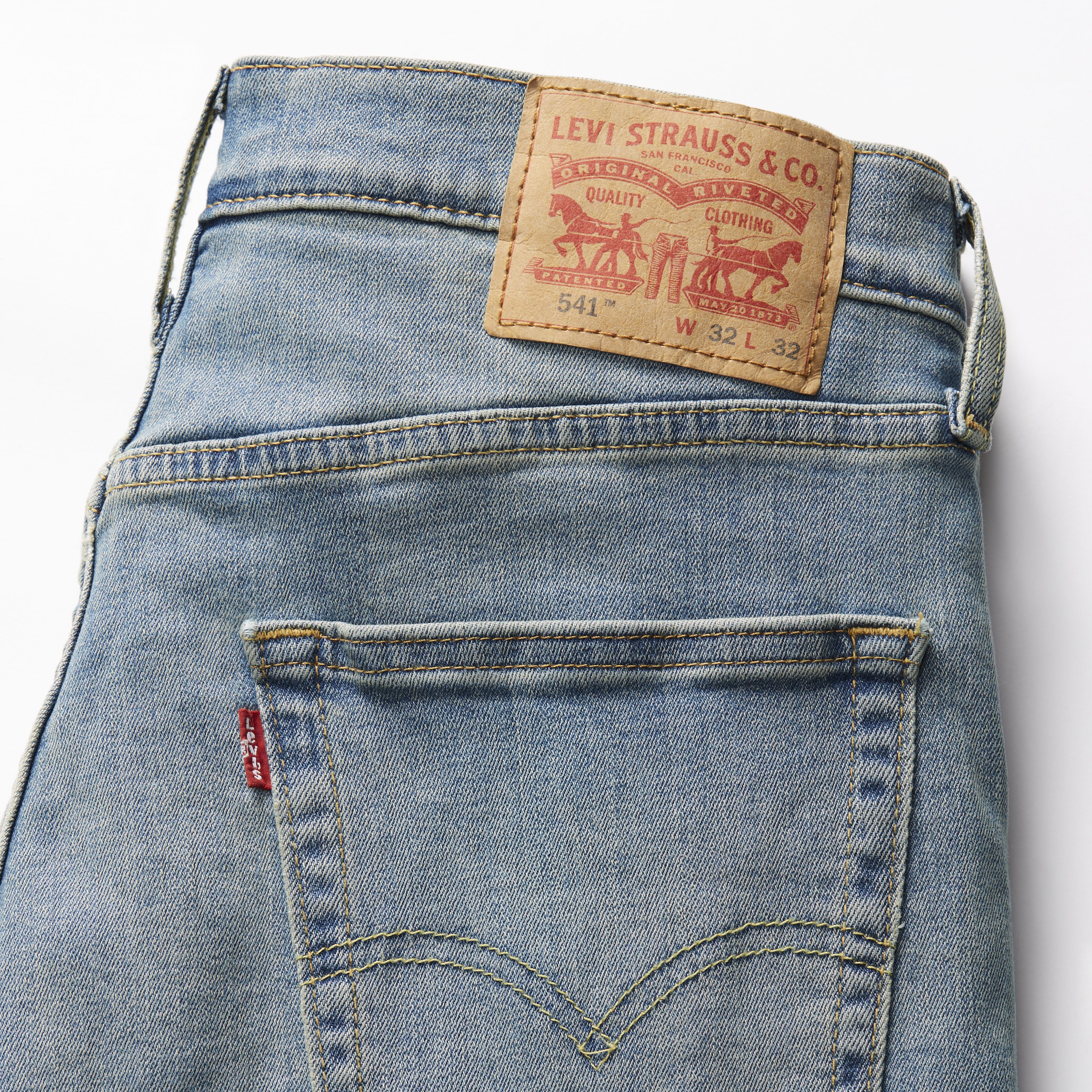 541™ Athletic Taper All Seasons Men's Jeans 7