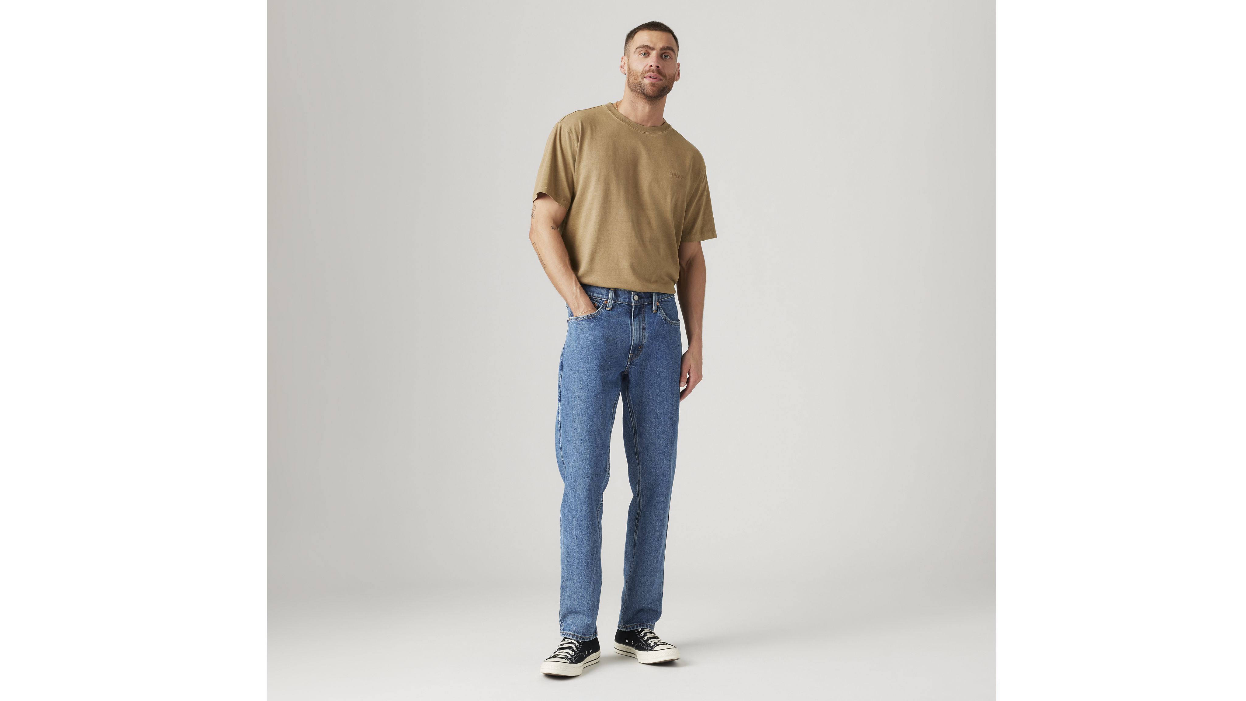 541™ Athletic Taper Jeans 1