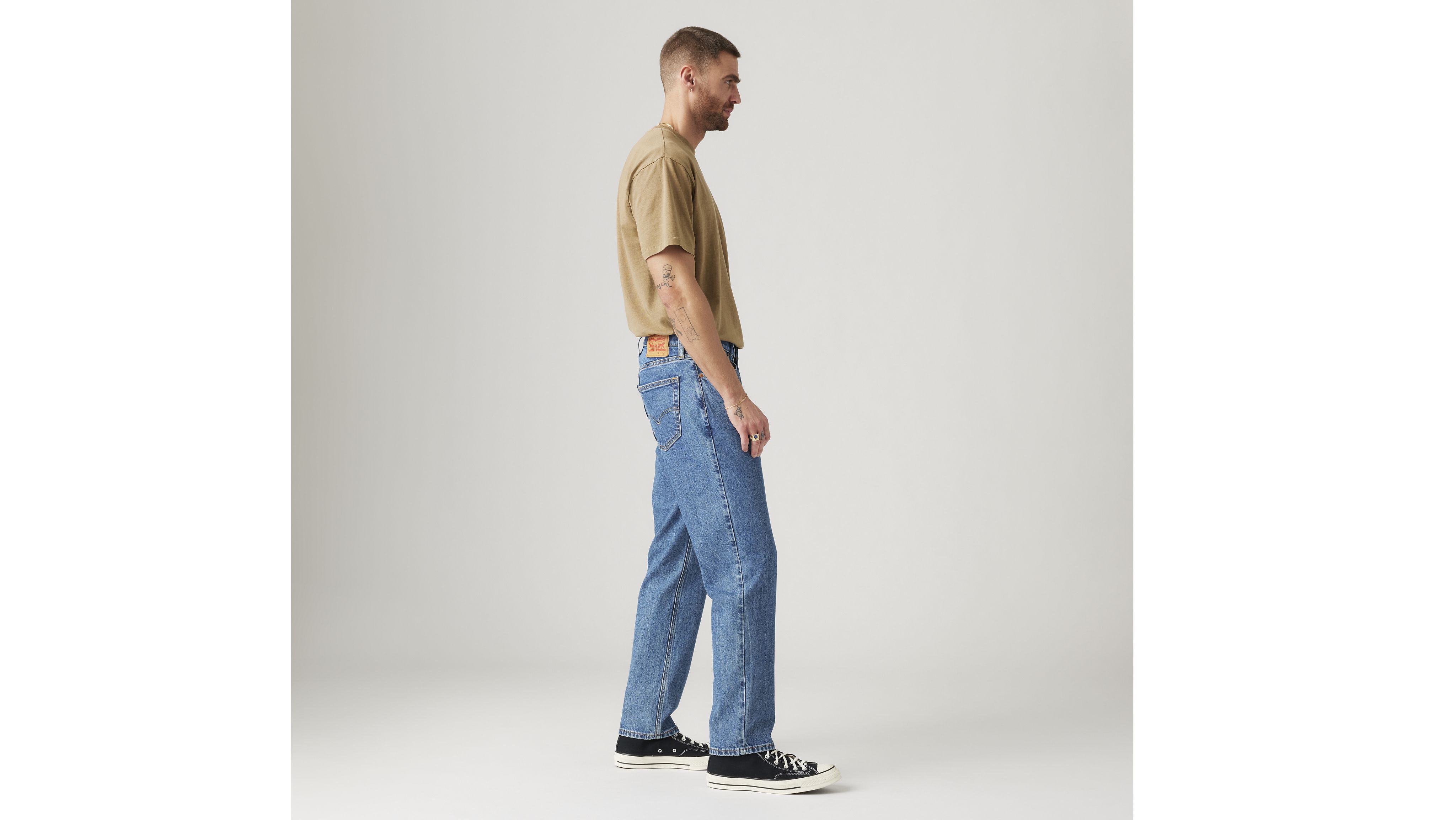 541™ Athletic Taper Jeans 2